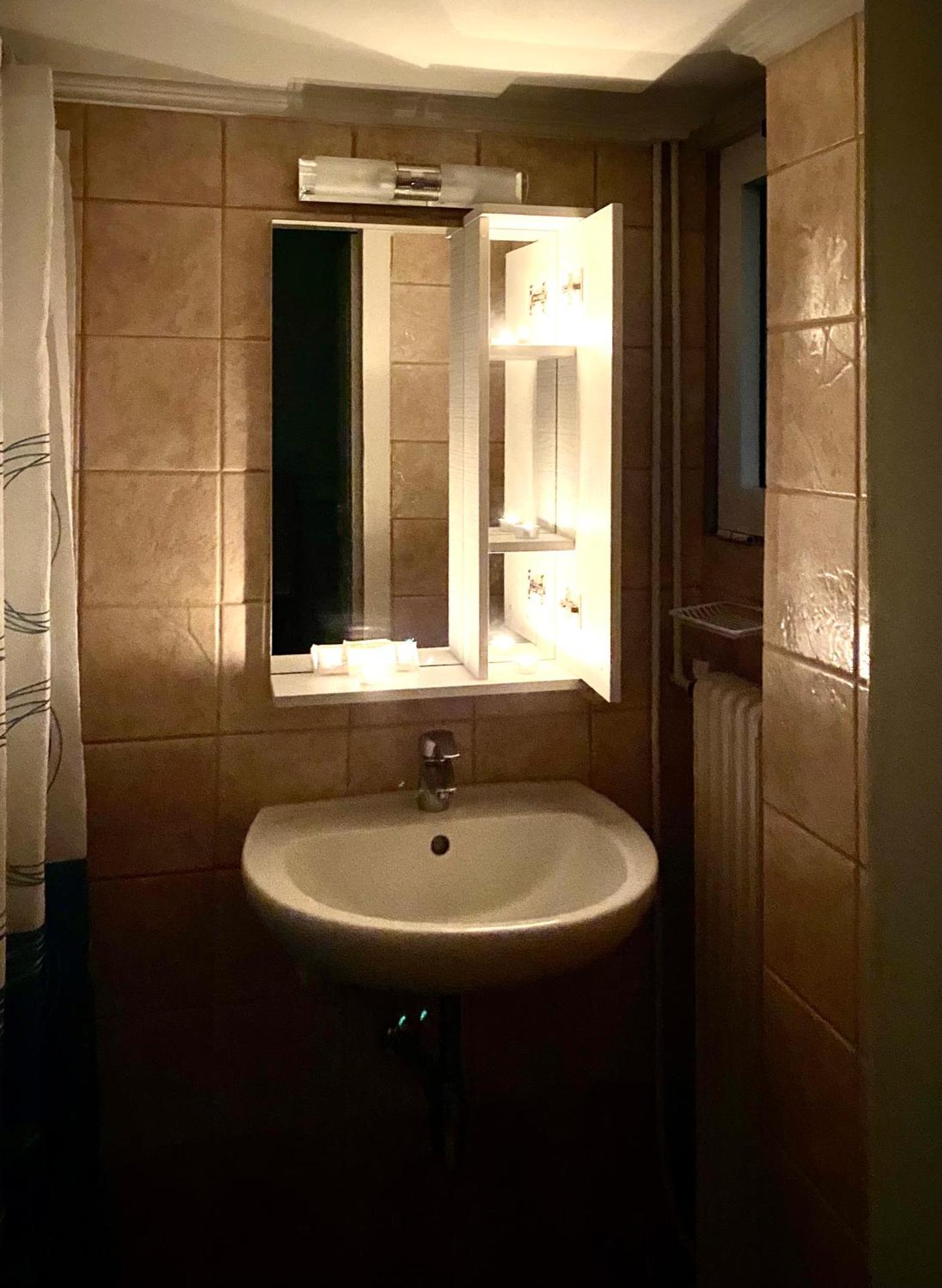 Arma Faliro Apartments - Photo 3