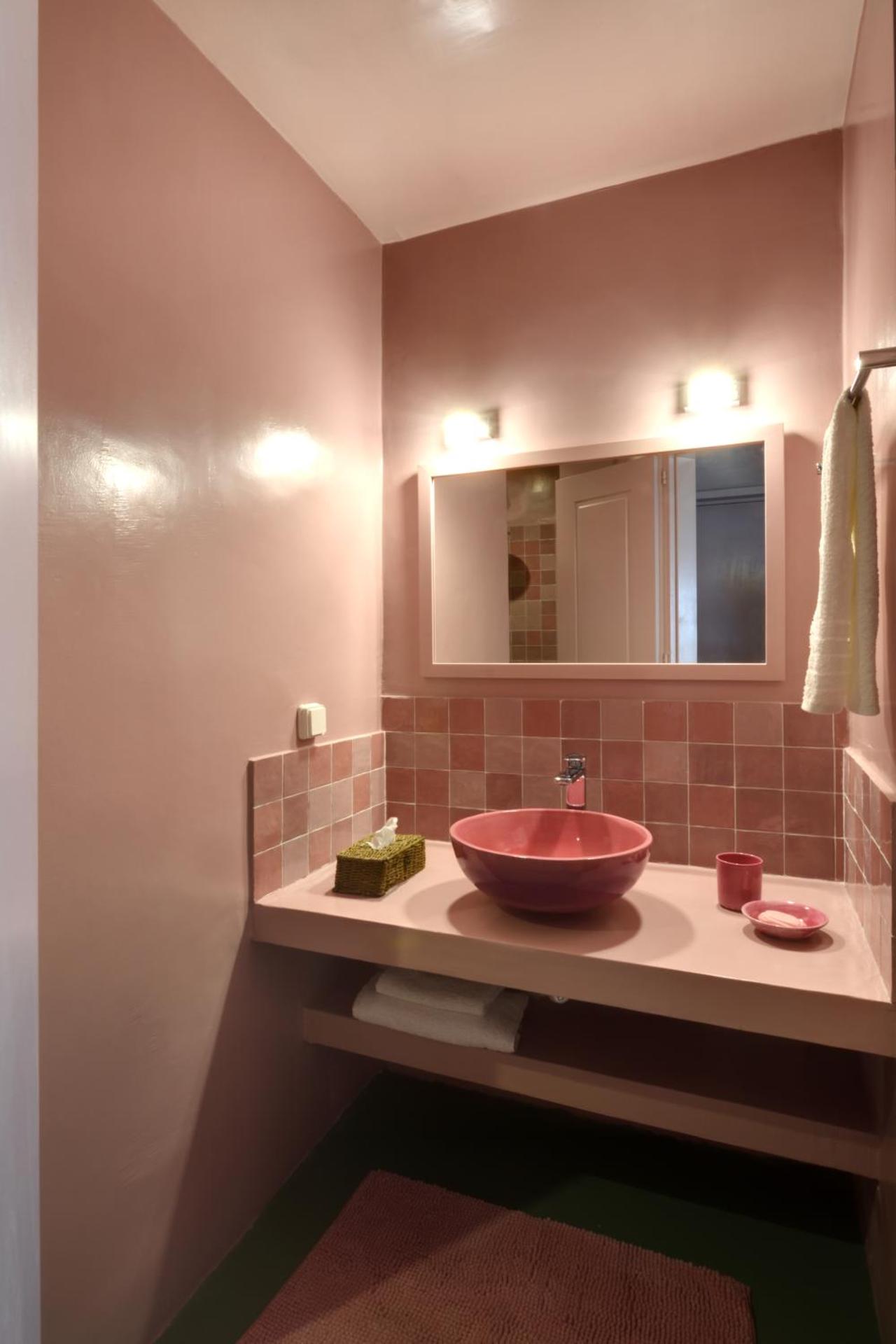 Cactus Hydra - Art Apartments - Photo 57