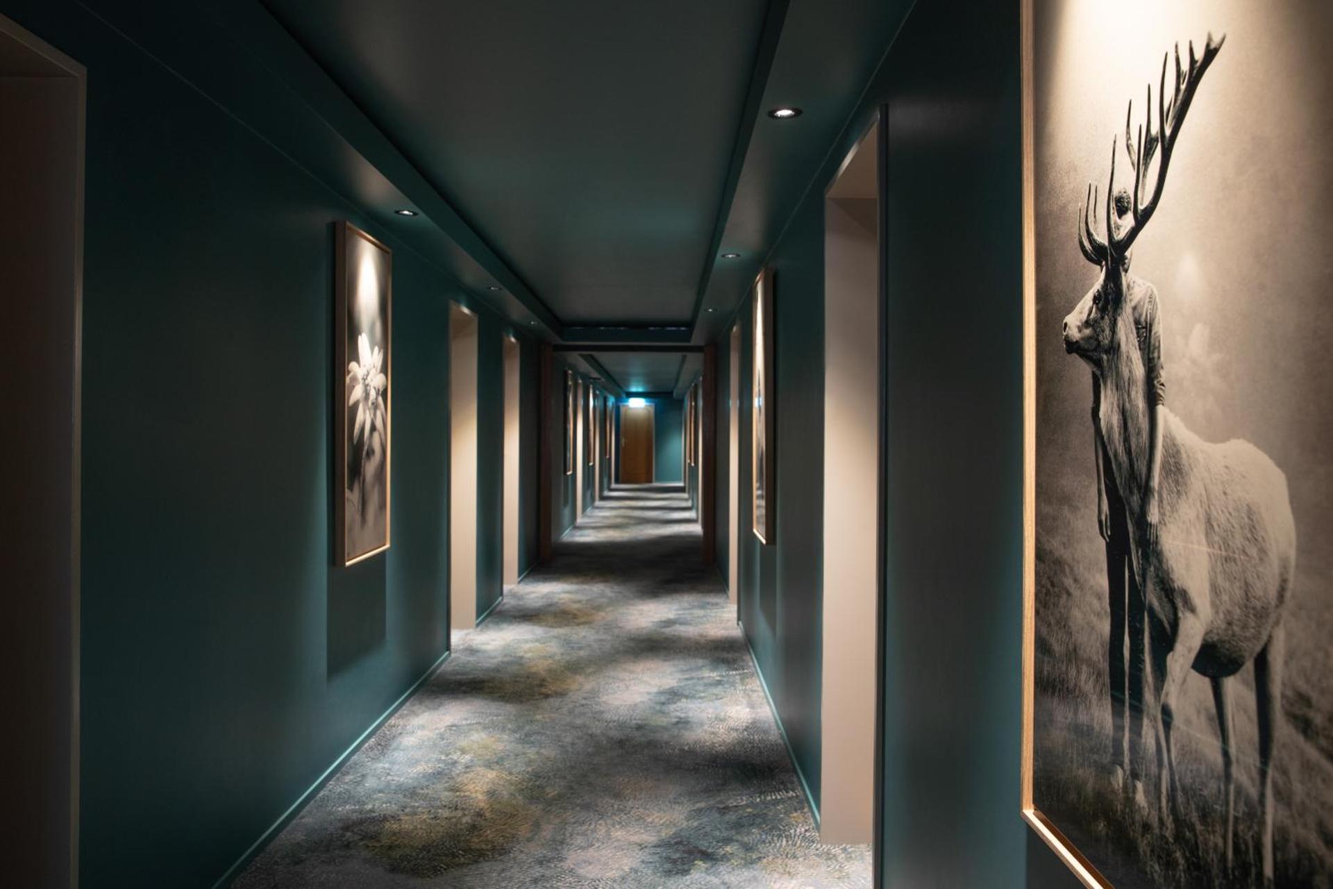 Schweizerhof Zermatt - a Small Luxury Hotel - Photo 9