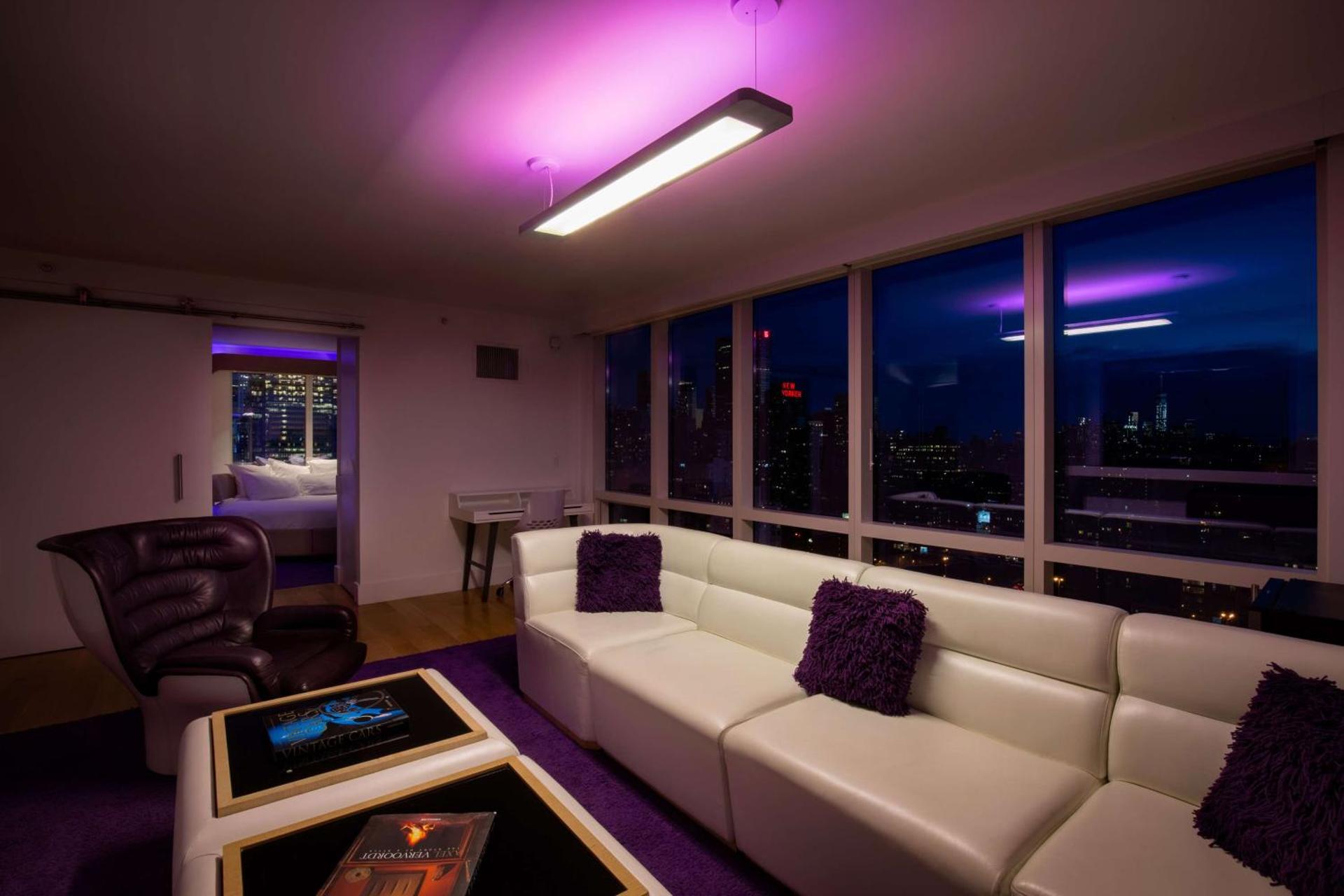 YOTEL New York Times Square - Photo 37
