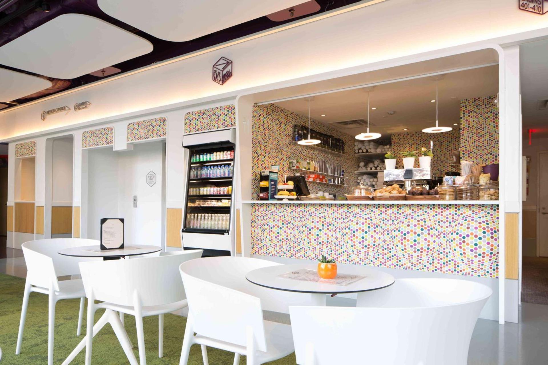 YOTEL New York Times Square - Photo 82