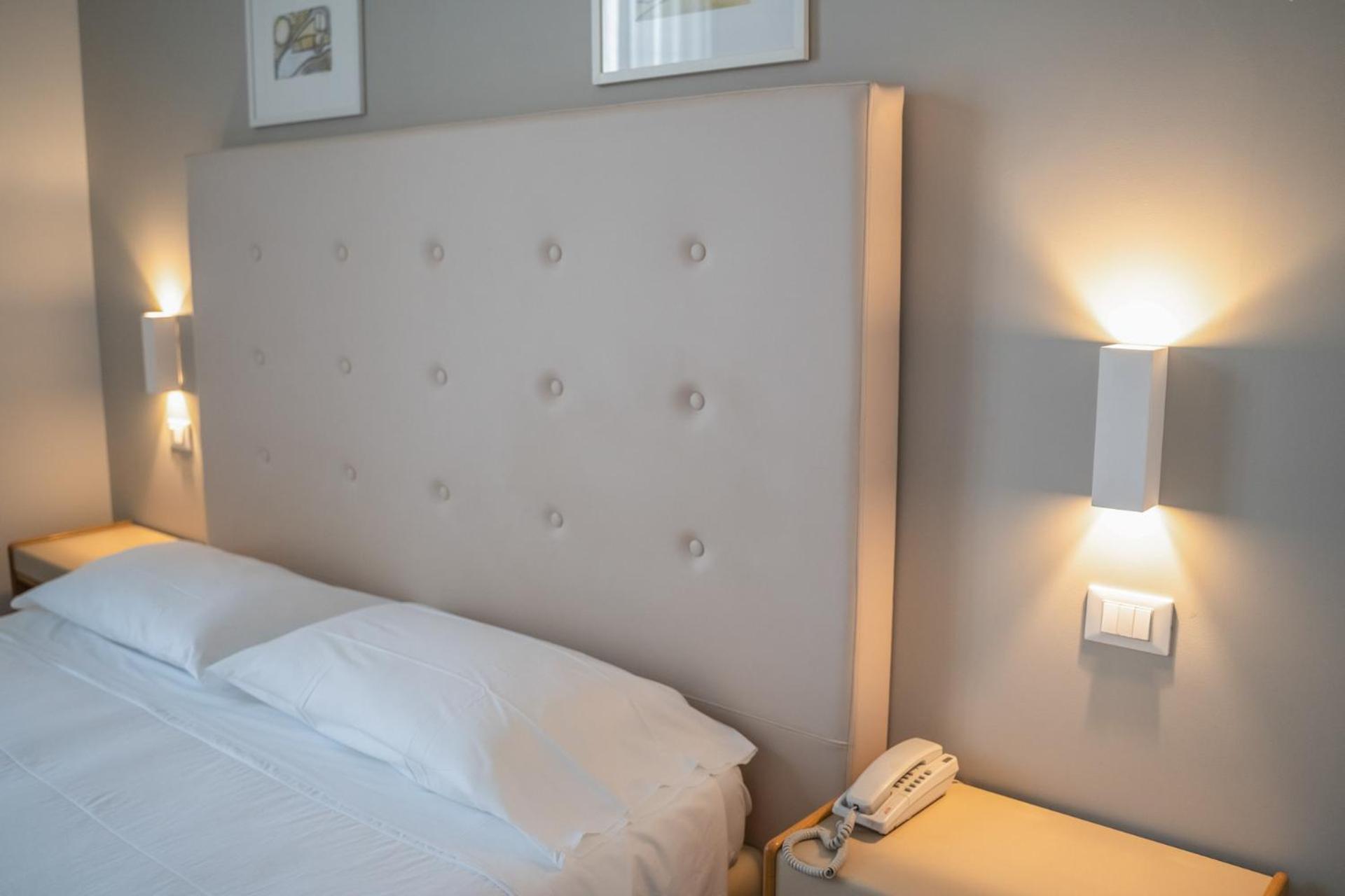 Hotel Mediterraneo - Photo 72