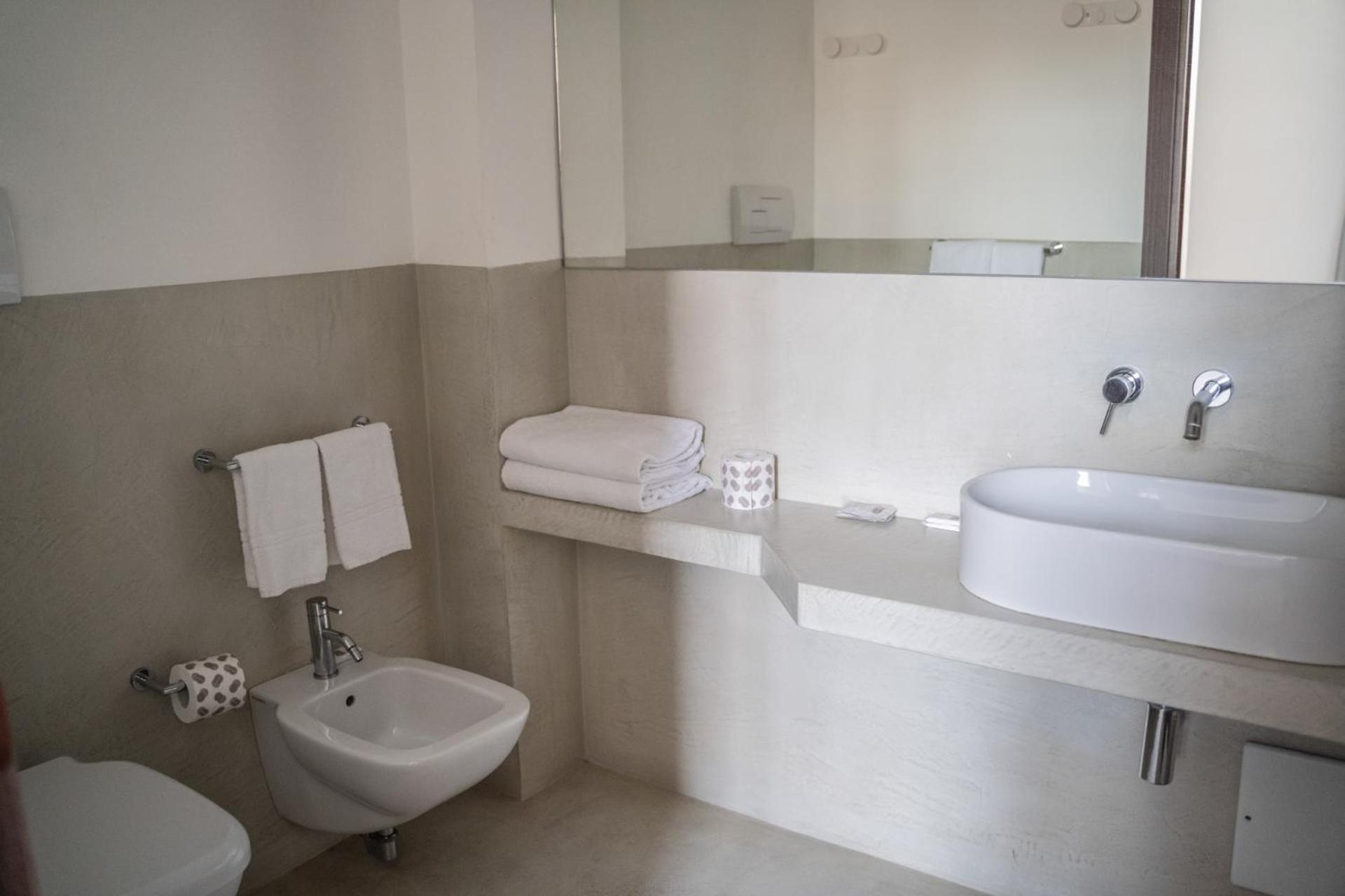 Hotel Mediterraneo - Photo 69