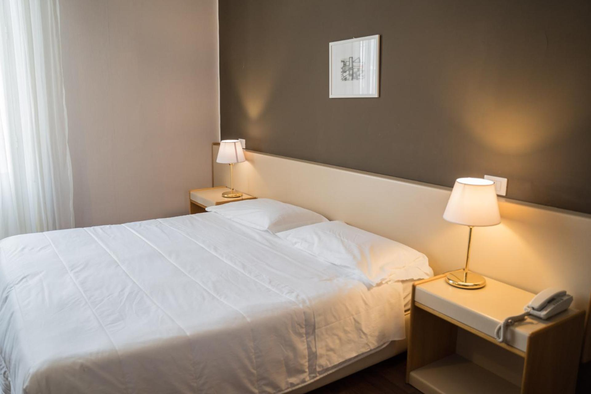 Hotel Mediterraneo - Photo 37