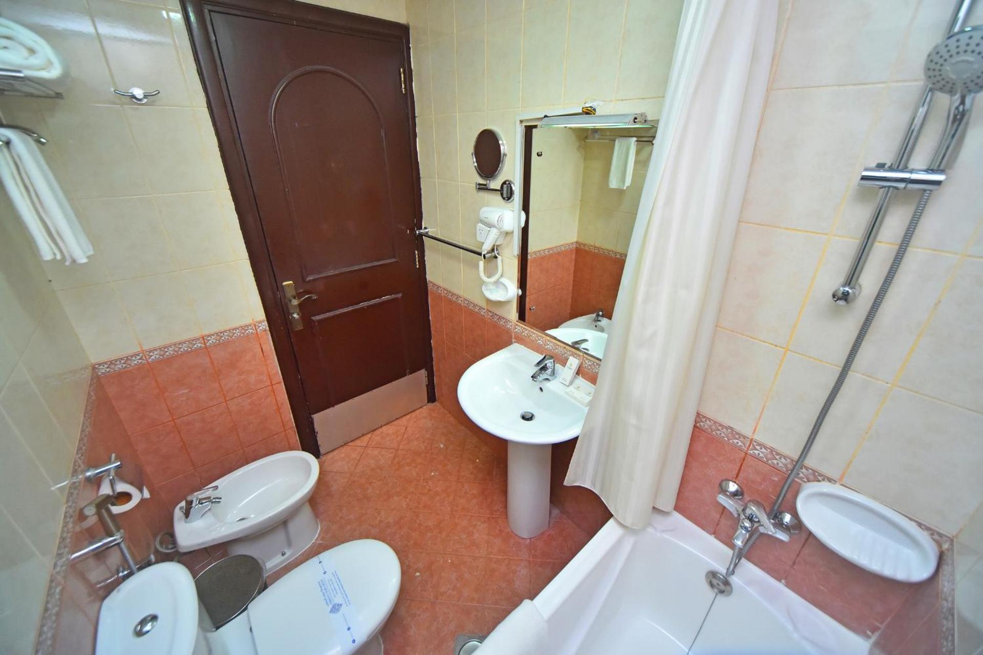 Emirates Stars Hotel Apartments Sharjah - Photo 103