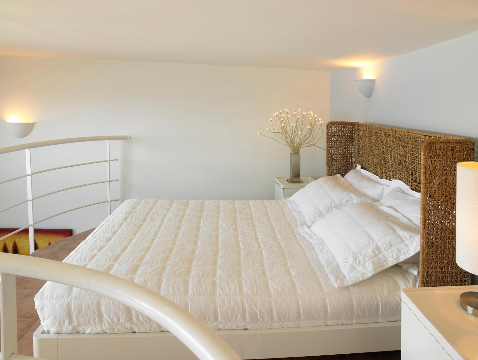 Suites of the Gods Cave Spa Hotel - Photo 32