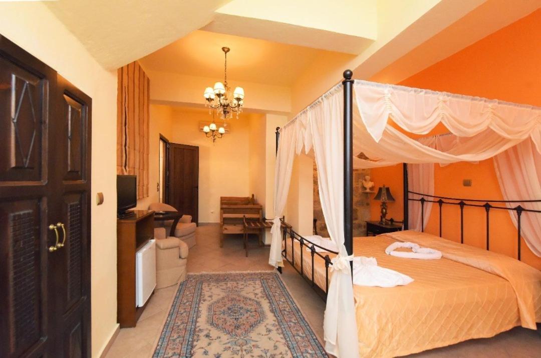 Paris Hotel - Photo 35