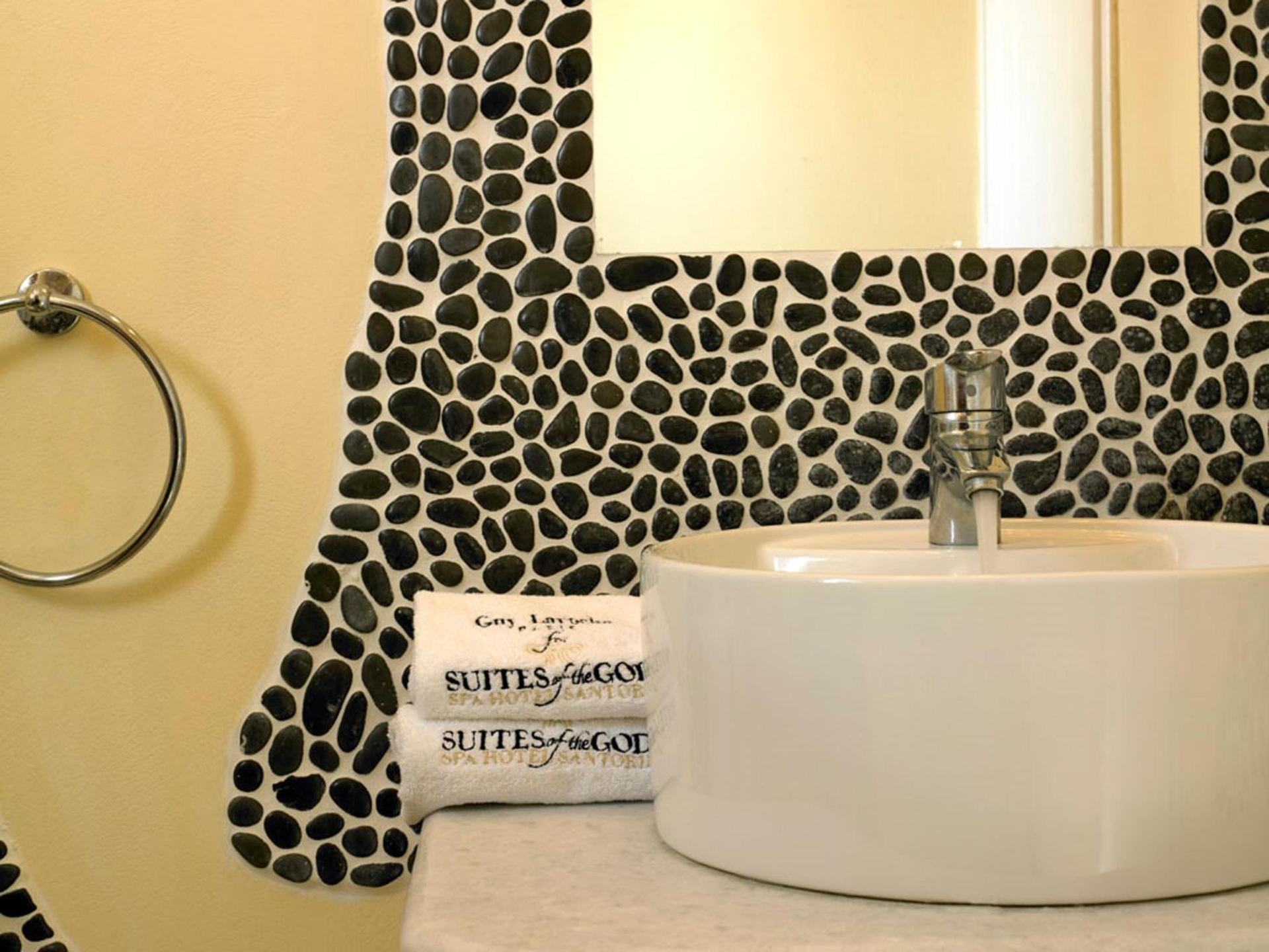 Suites of the Gods Cave Spa Hotel - Photo 13