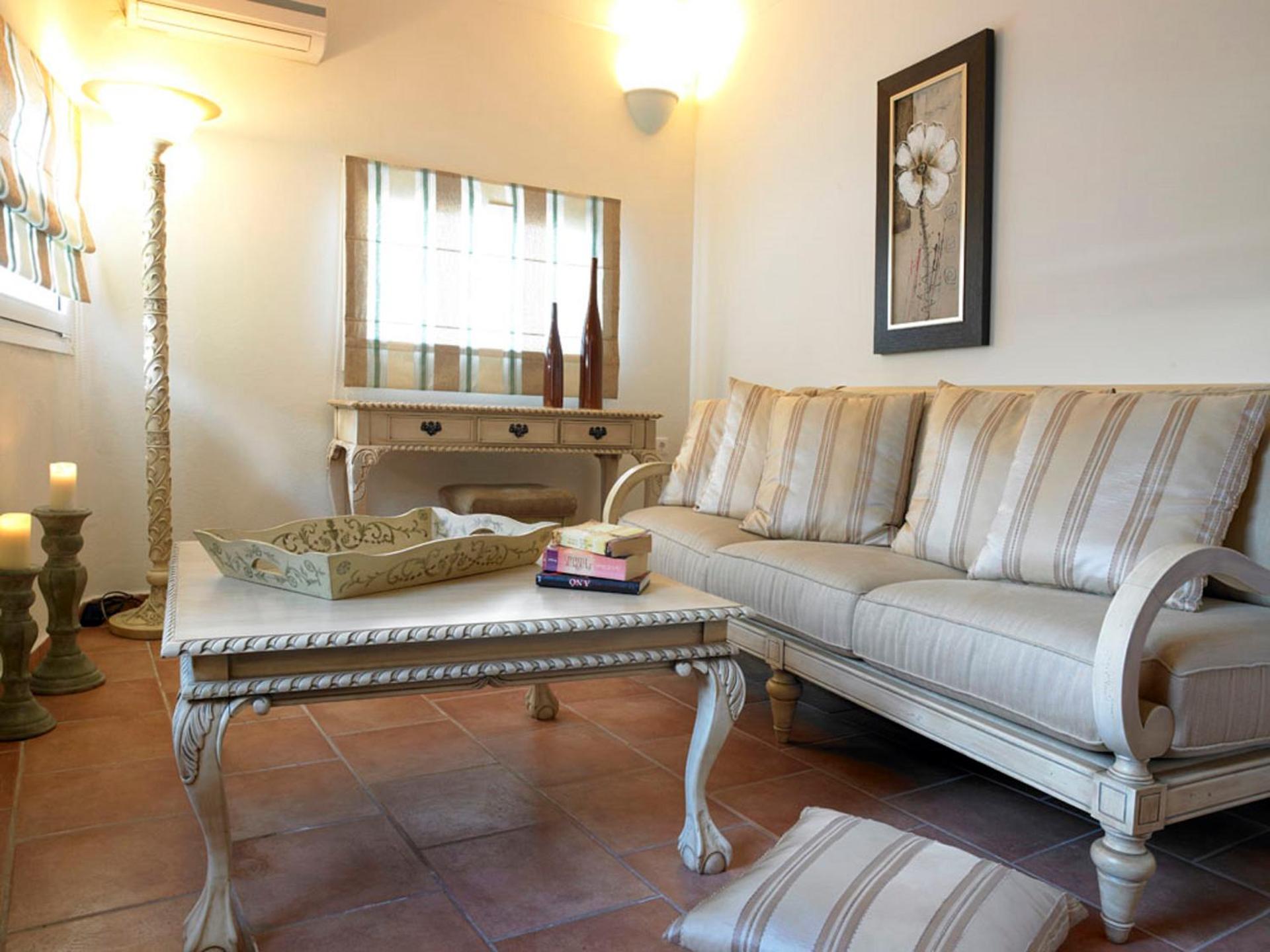 Suites of the Gods Cave Spa Hotel - Photo 99