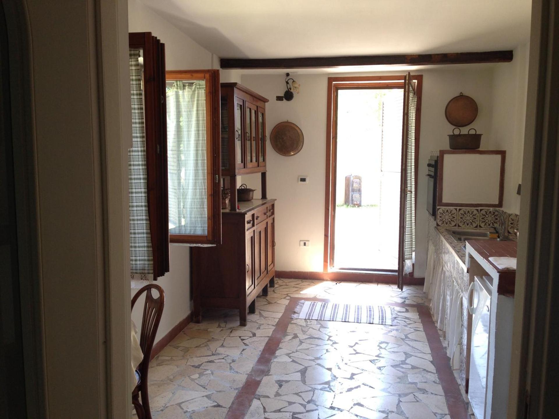 Studio (2 Adults) - Photo 4