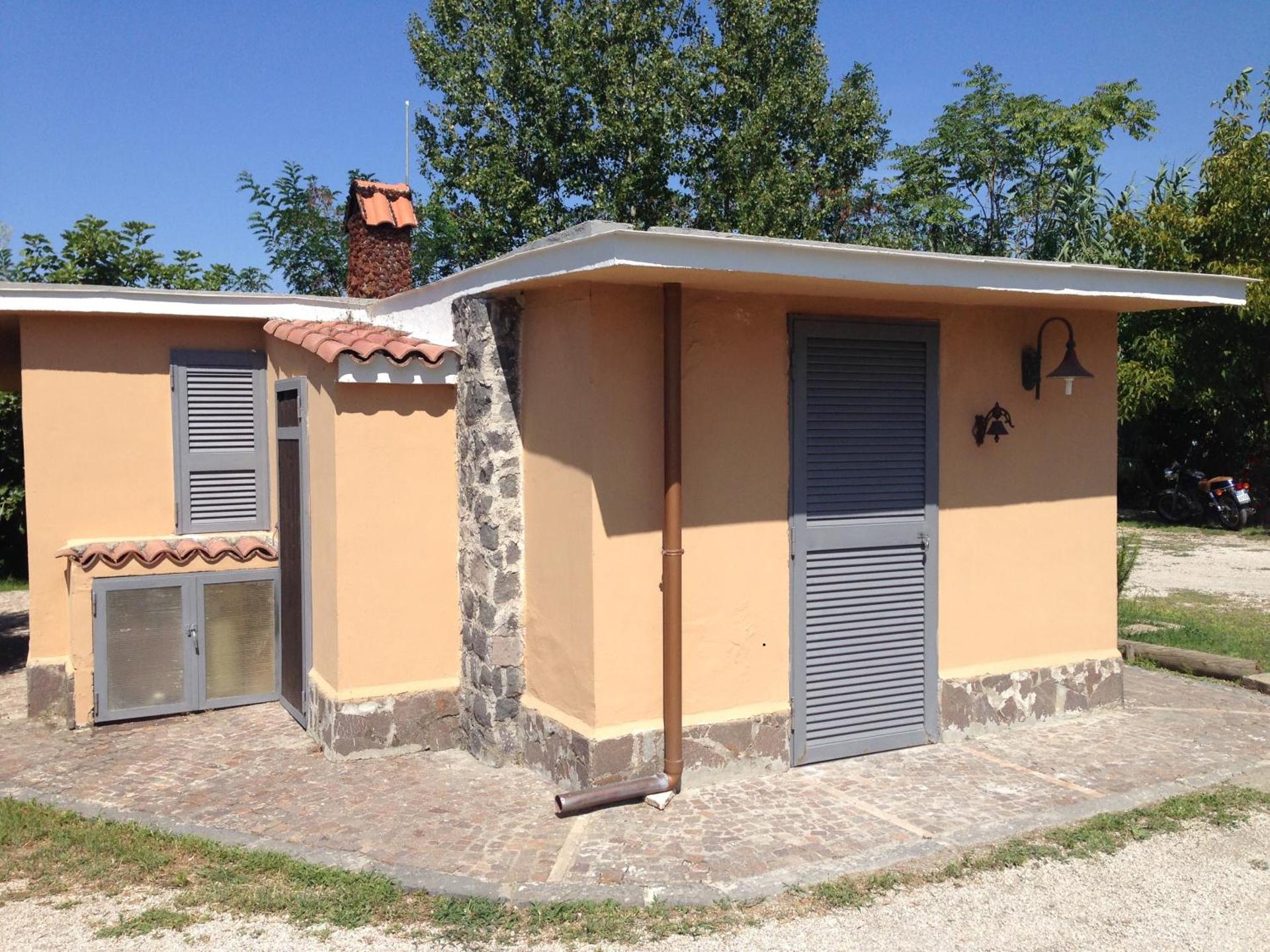 Studio (2 Adults) - Photo 2