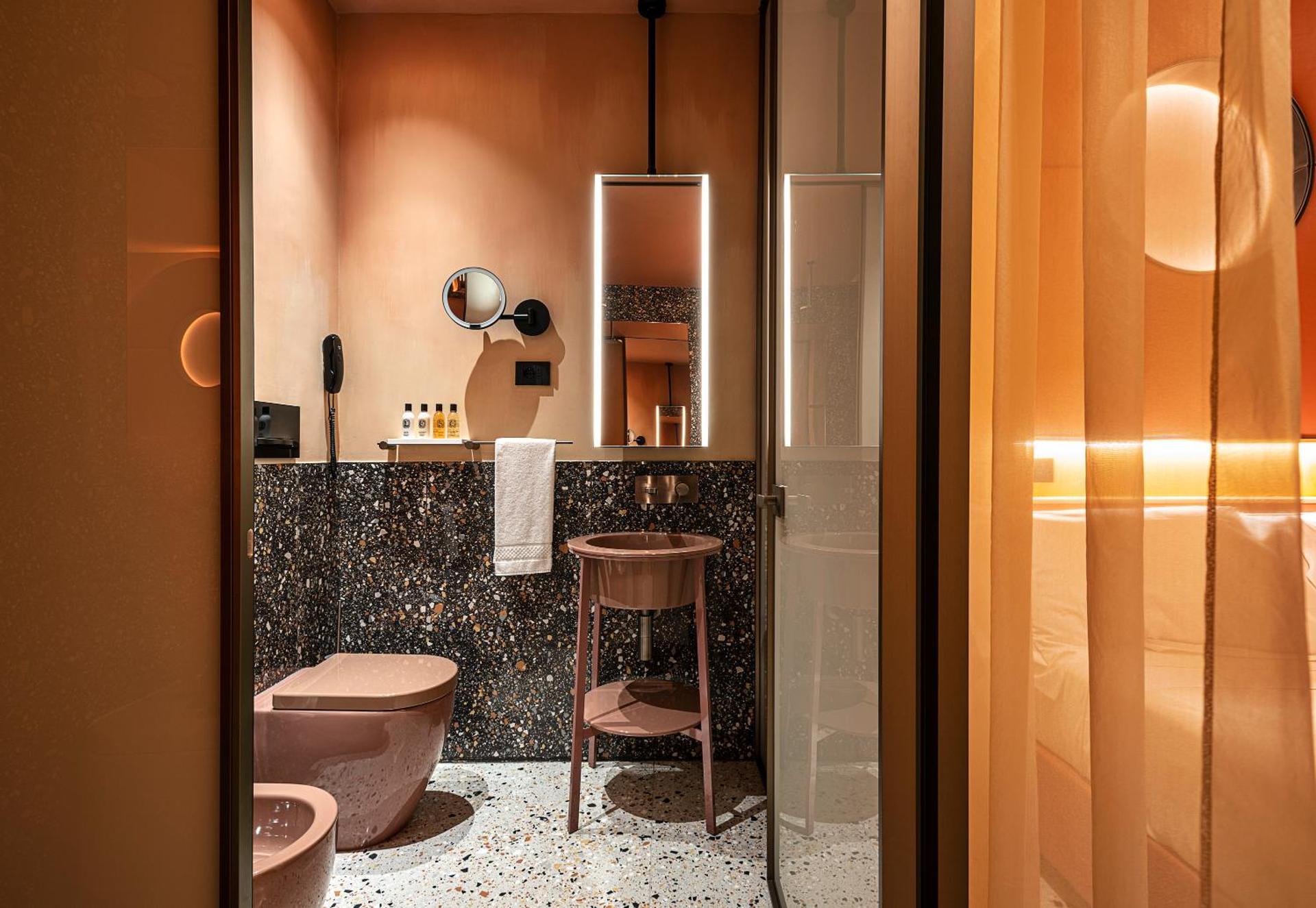 Enterprise Hotel Design & Boutique - Photo 29