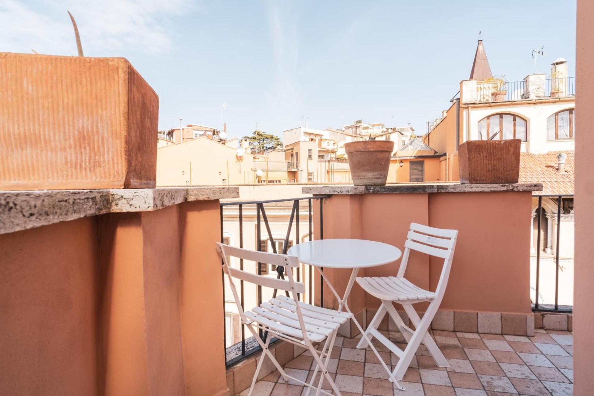 Golden Rooms Piazza di Spagna - Photo 23