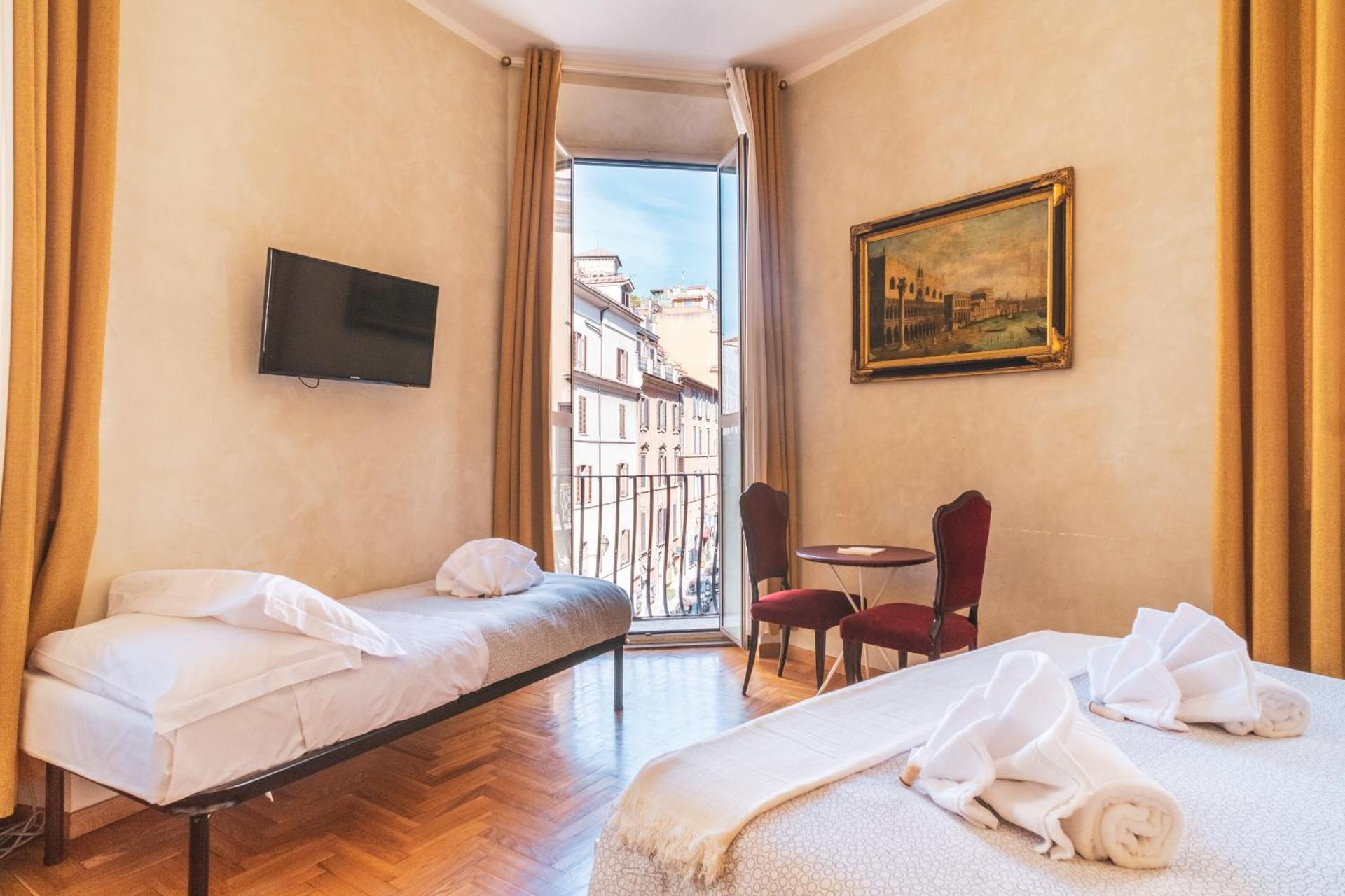 Golden Rooms Piazza di Spagna - Photo 44