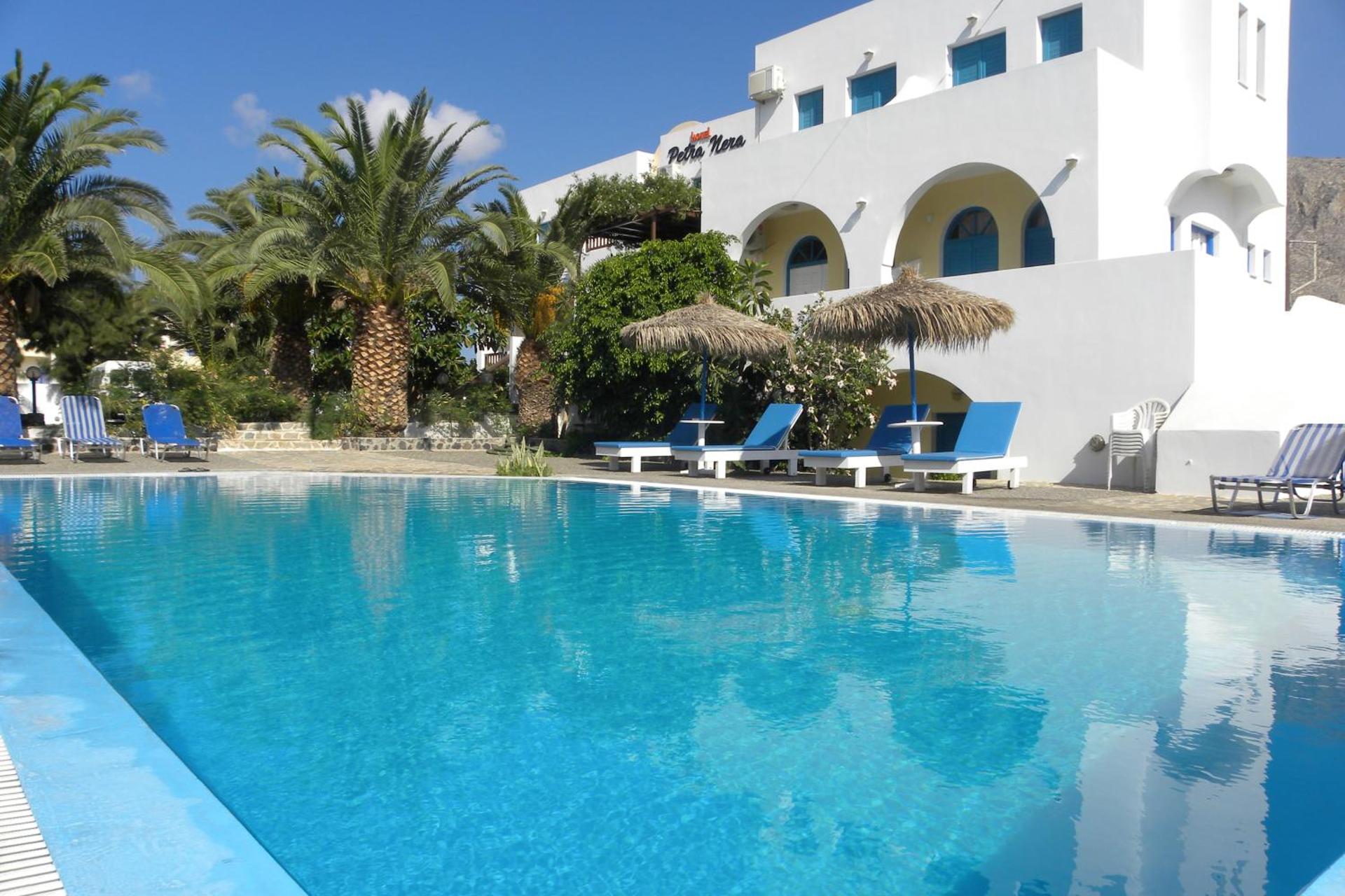 Petra Nera - Photo 57