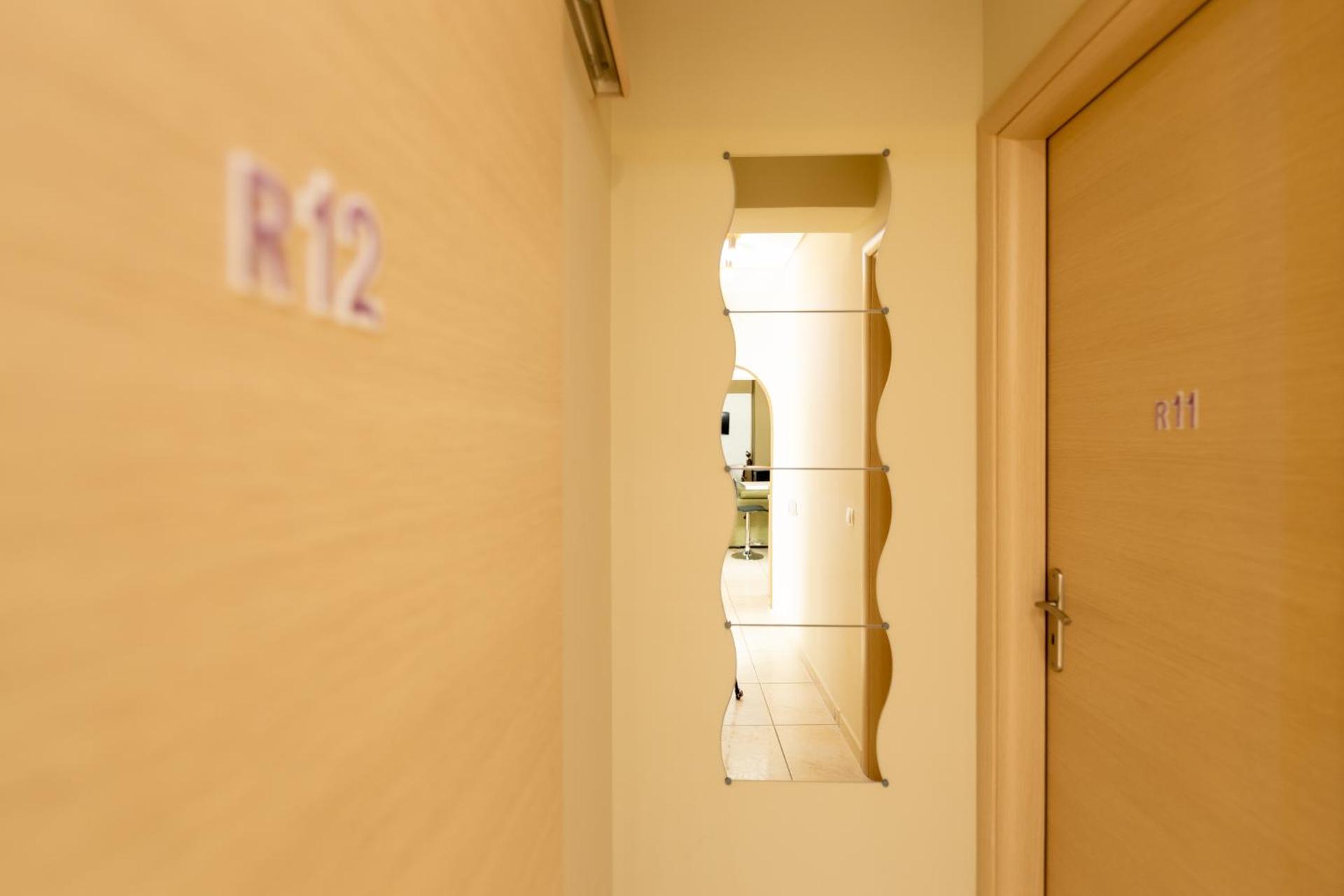 A&J Apartments or Rooms athens airport - Photo 73