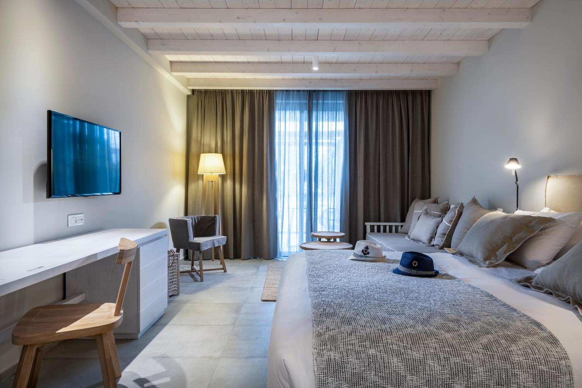 Caravia Beach Hotel - Photo 31