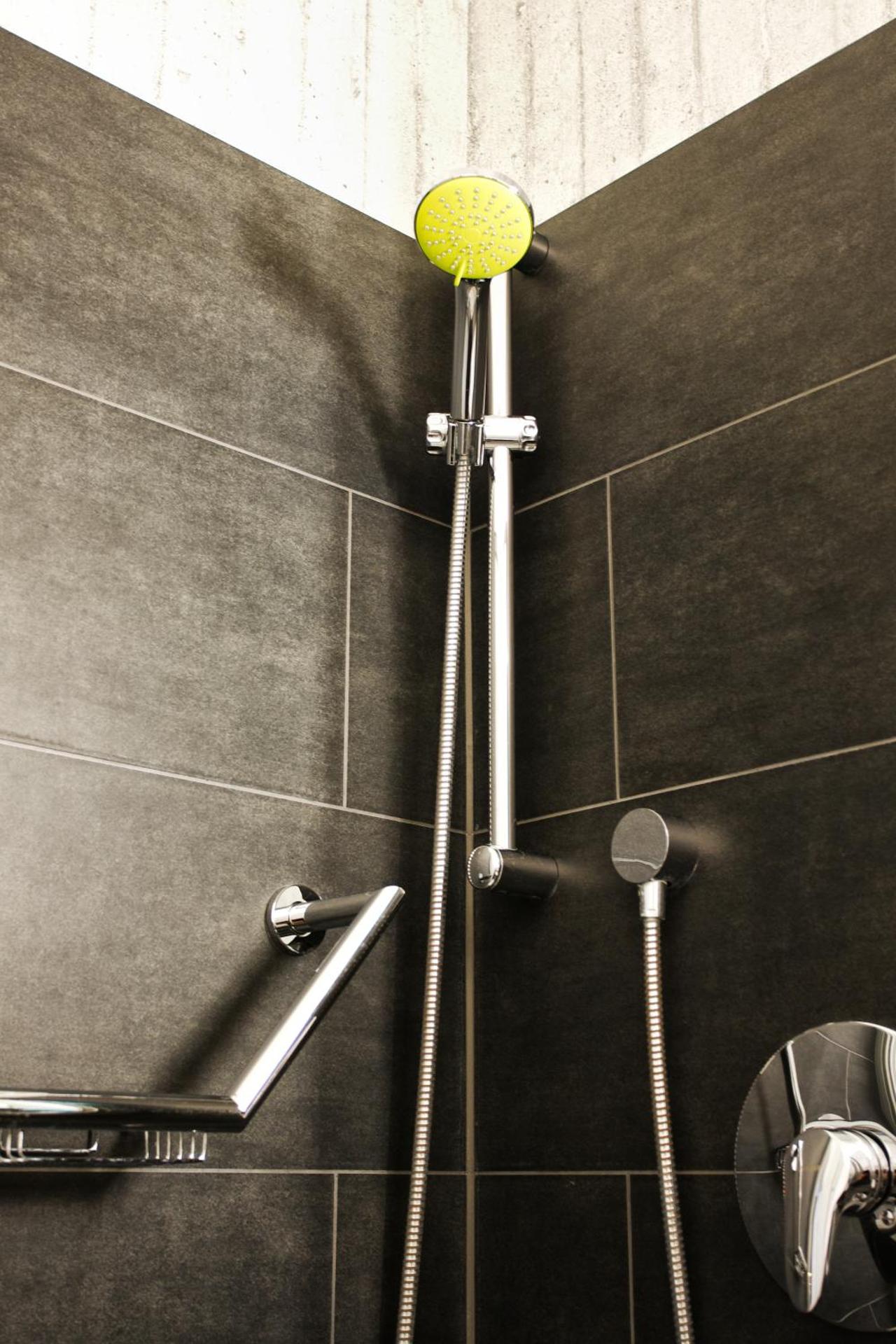 Hotel Cristall - Frankfurt City - Photo 17