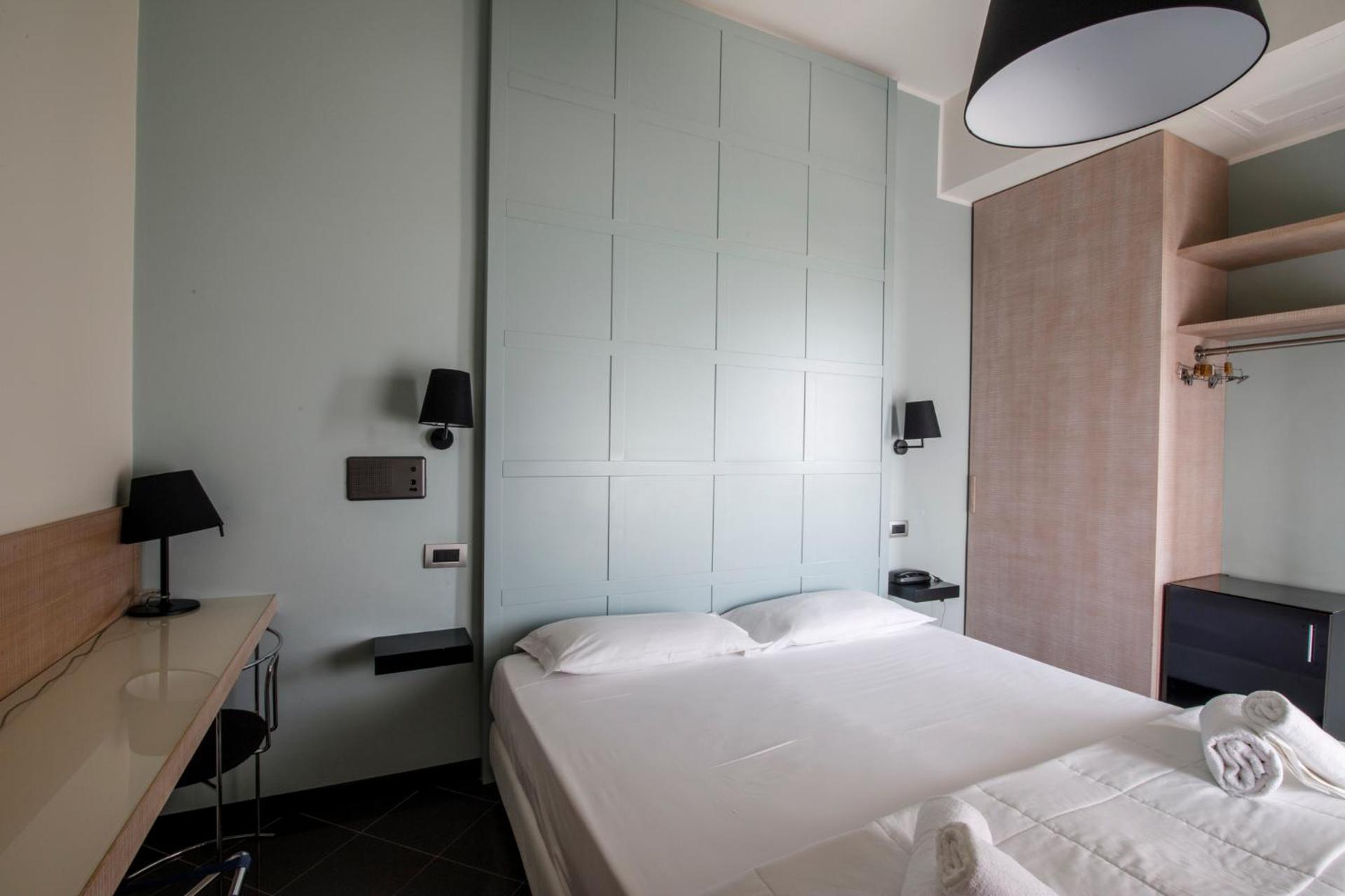Hotel Derby - Photo 8