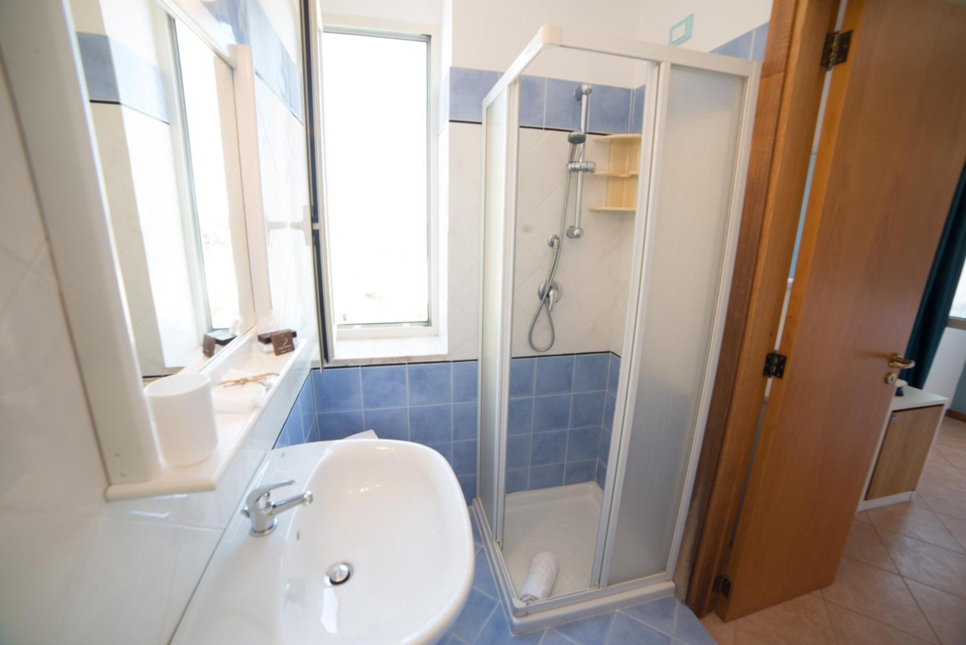Perla Hotel - Photo 30