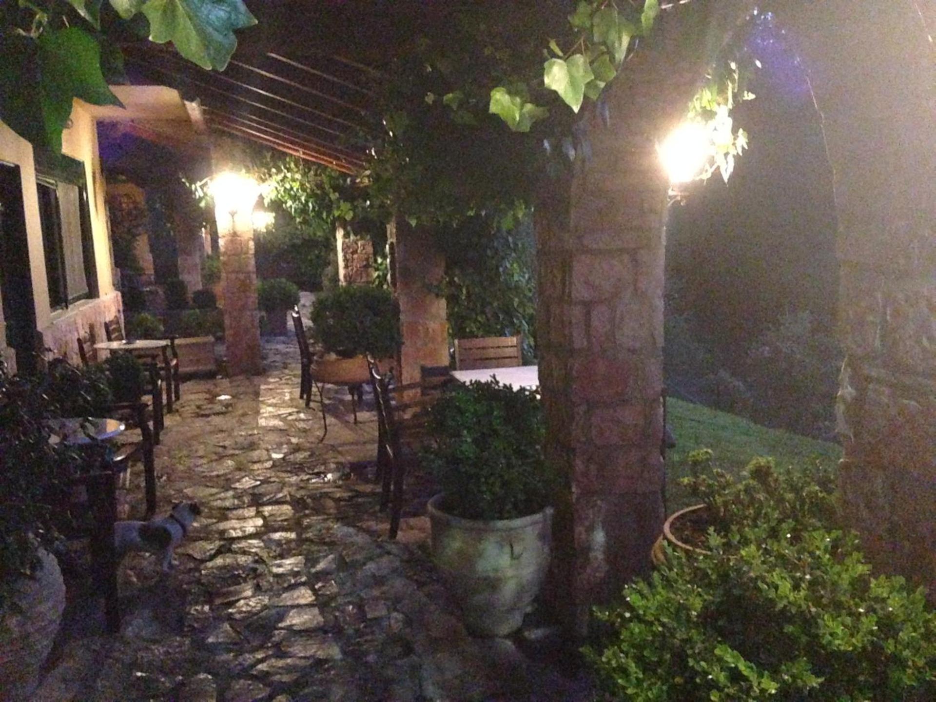 Aphrodite's Inn Kalavrita - Photo 126