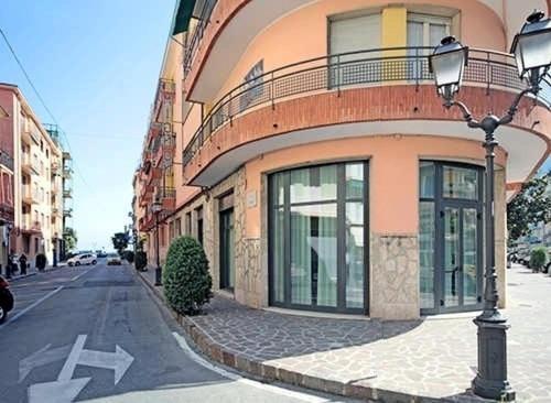 Hotel Mignon 50 MT DALLA SPIAGGIA E DALL'ISOLA PEDONALE - Photo 13