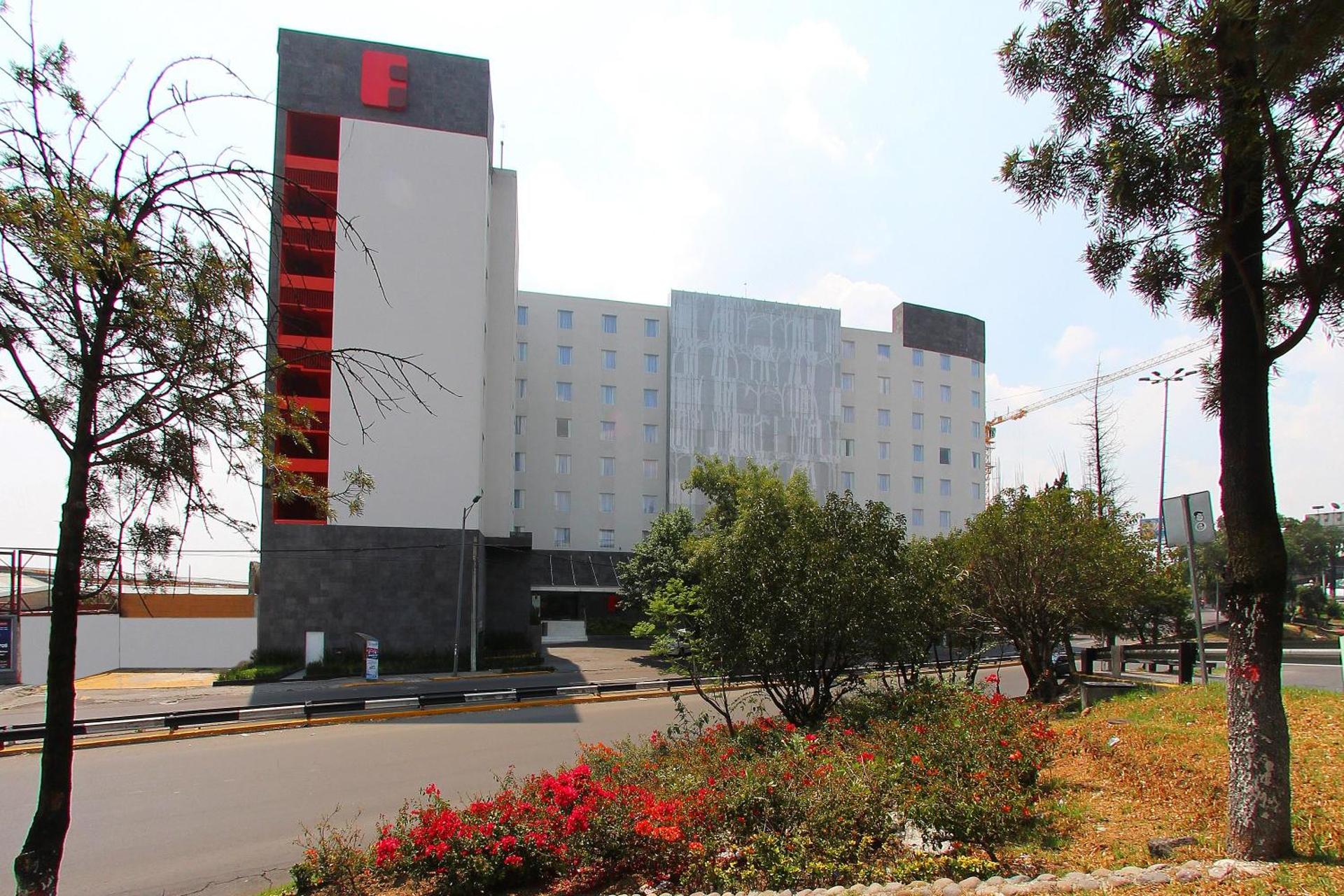 Fiesta Inn Express Naucalpan - Photo 18