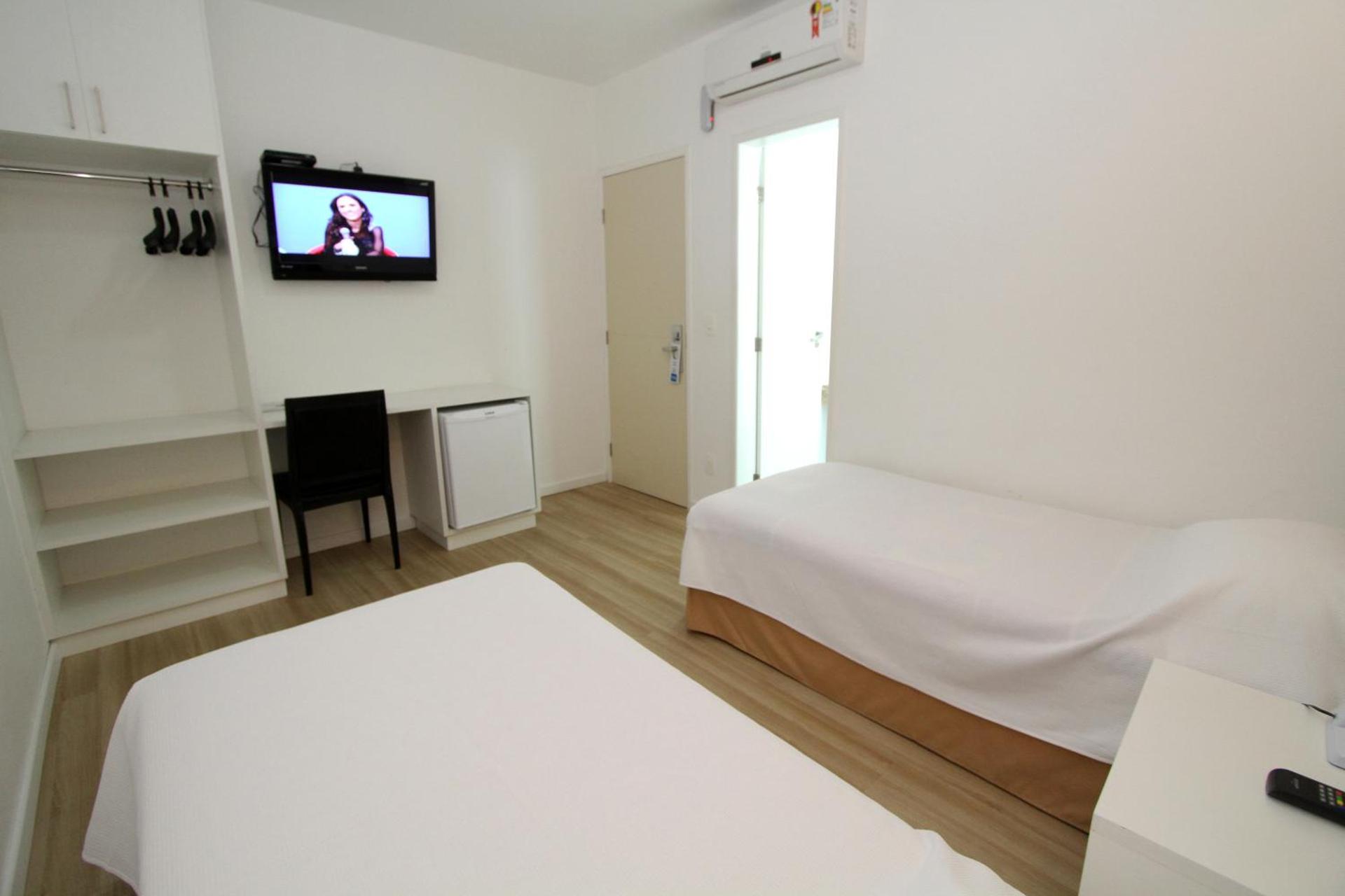 Hotel Don Zepe - Photo 13