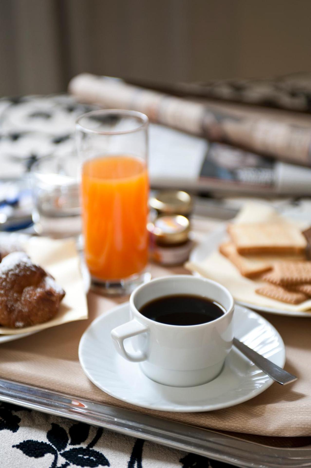 Hotel Garibaldi - Photo 35