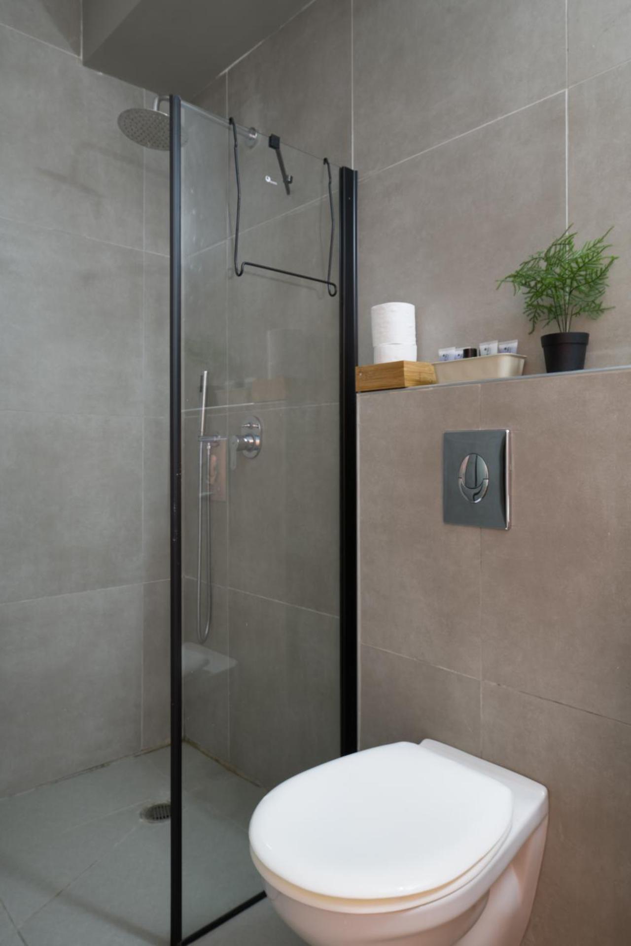 Aju Hillel 14 - Photo 28