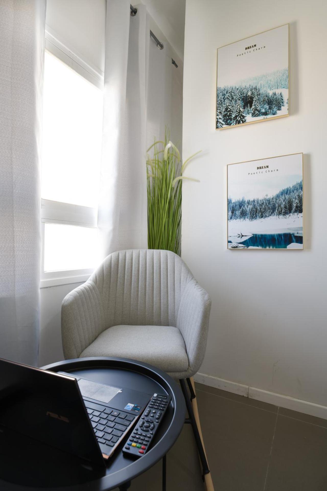 Aju Hillel 14 - Photo 16