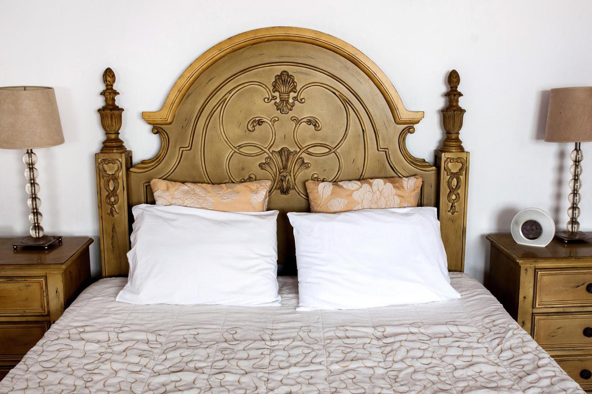 Suites of the Gods Cave Spa Hotel - Photo 95