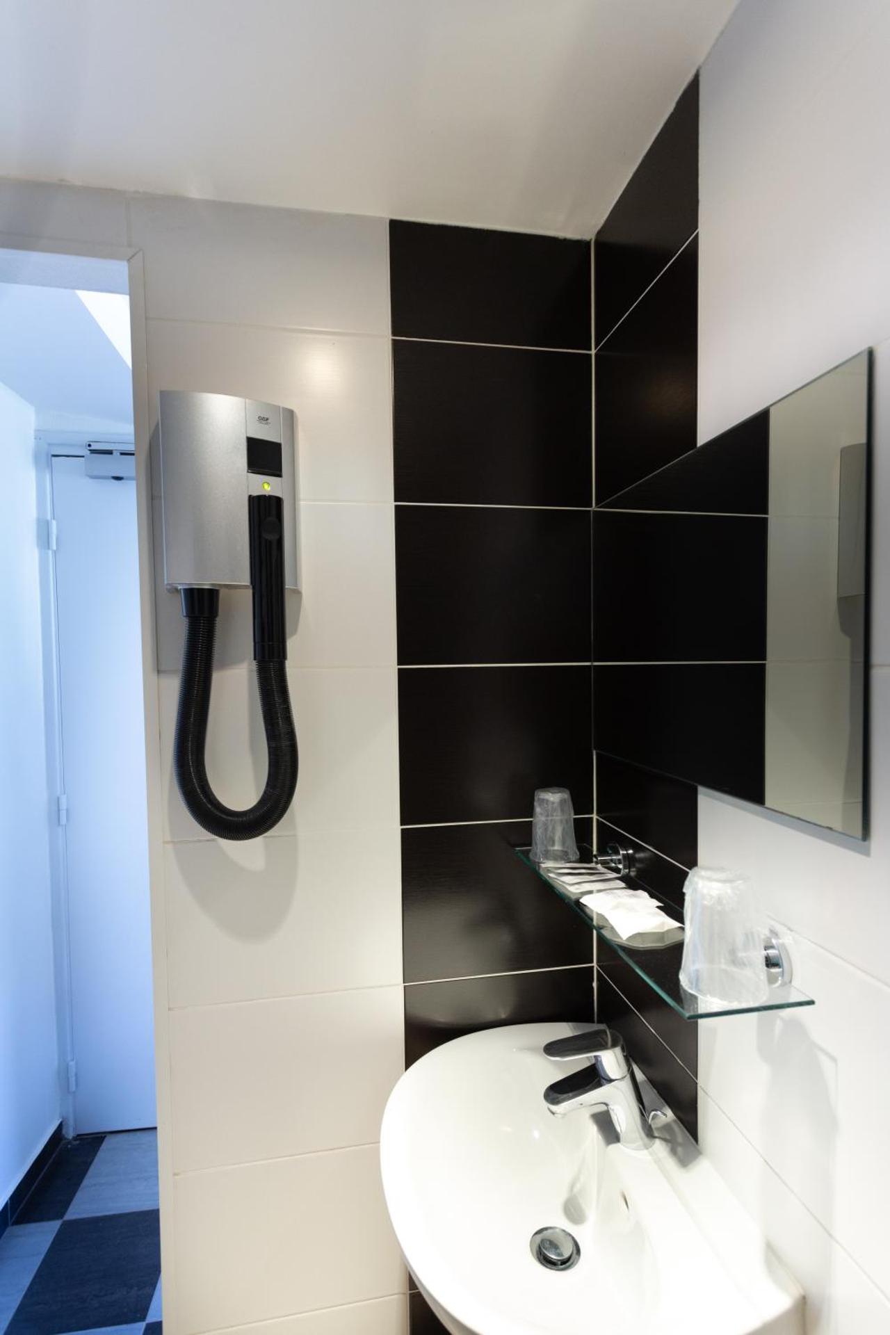 Hotel Mimosa Paris - Photo 24