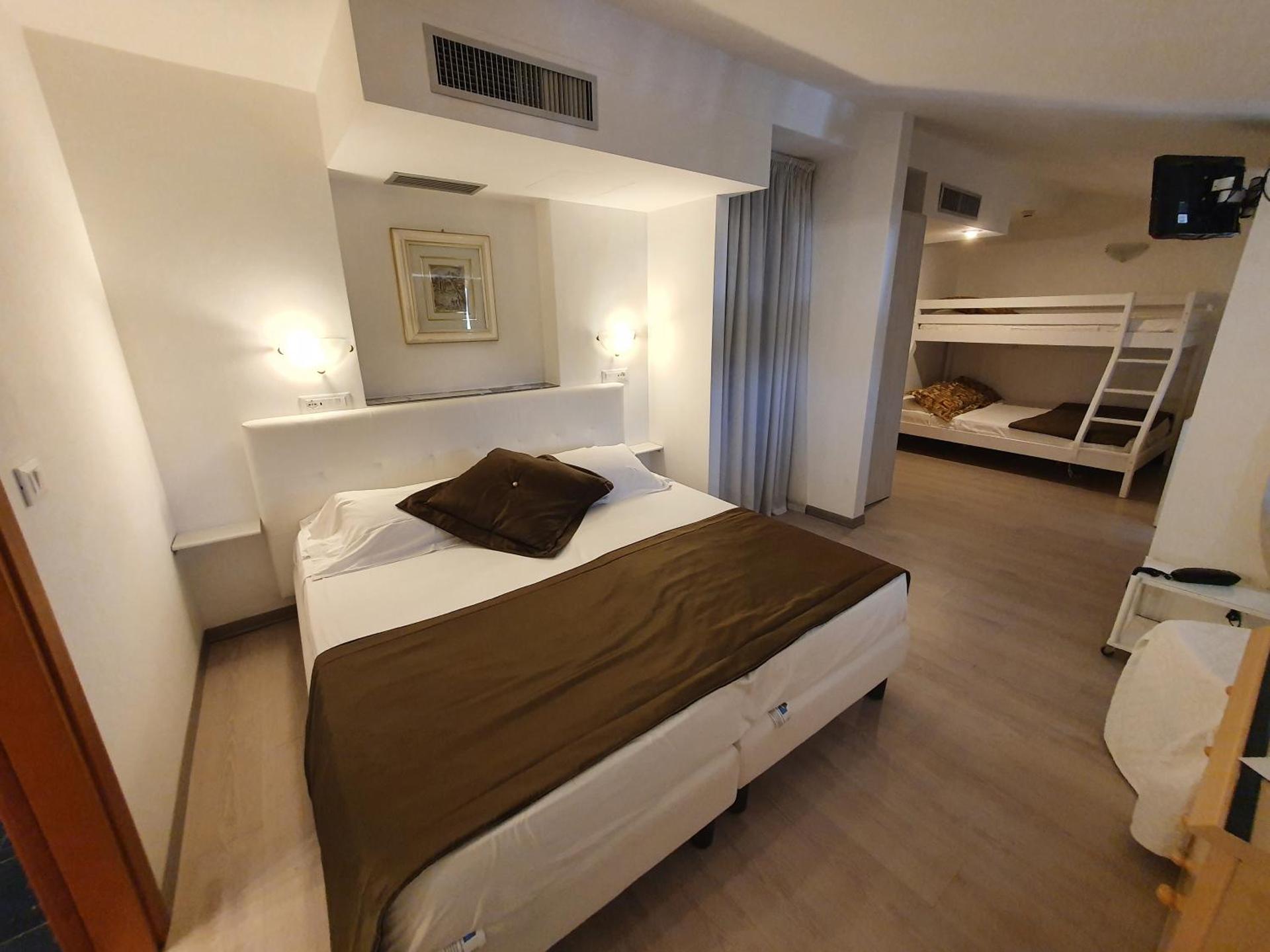 Hotel Cavallino Bianco - Photo 73