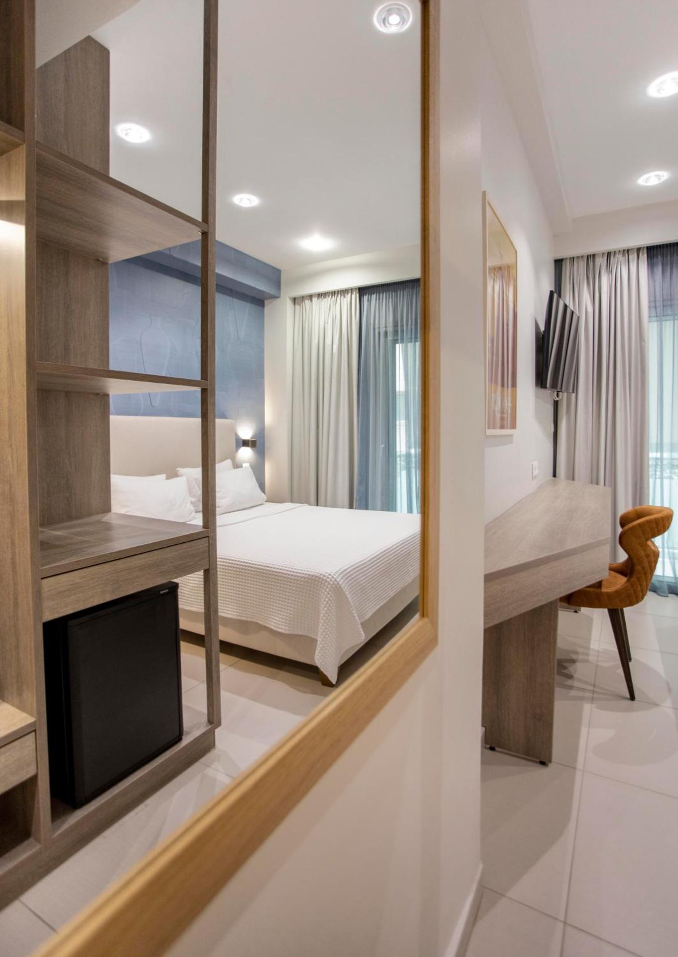 Phidias Piraeus Hotel - Photo 58