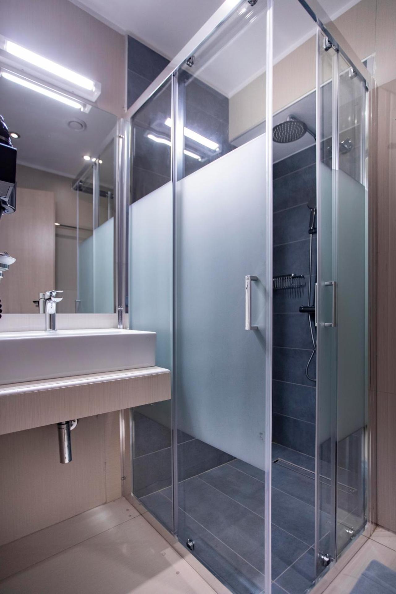 Phidias Piraeus Hotel - Photo 72