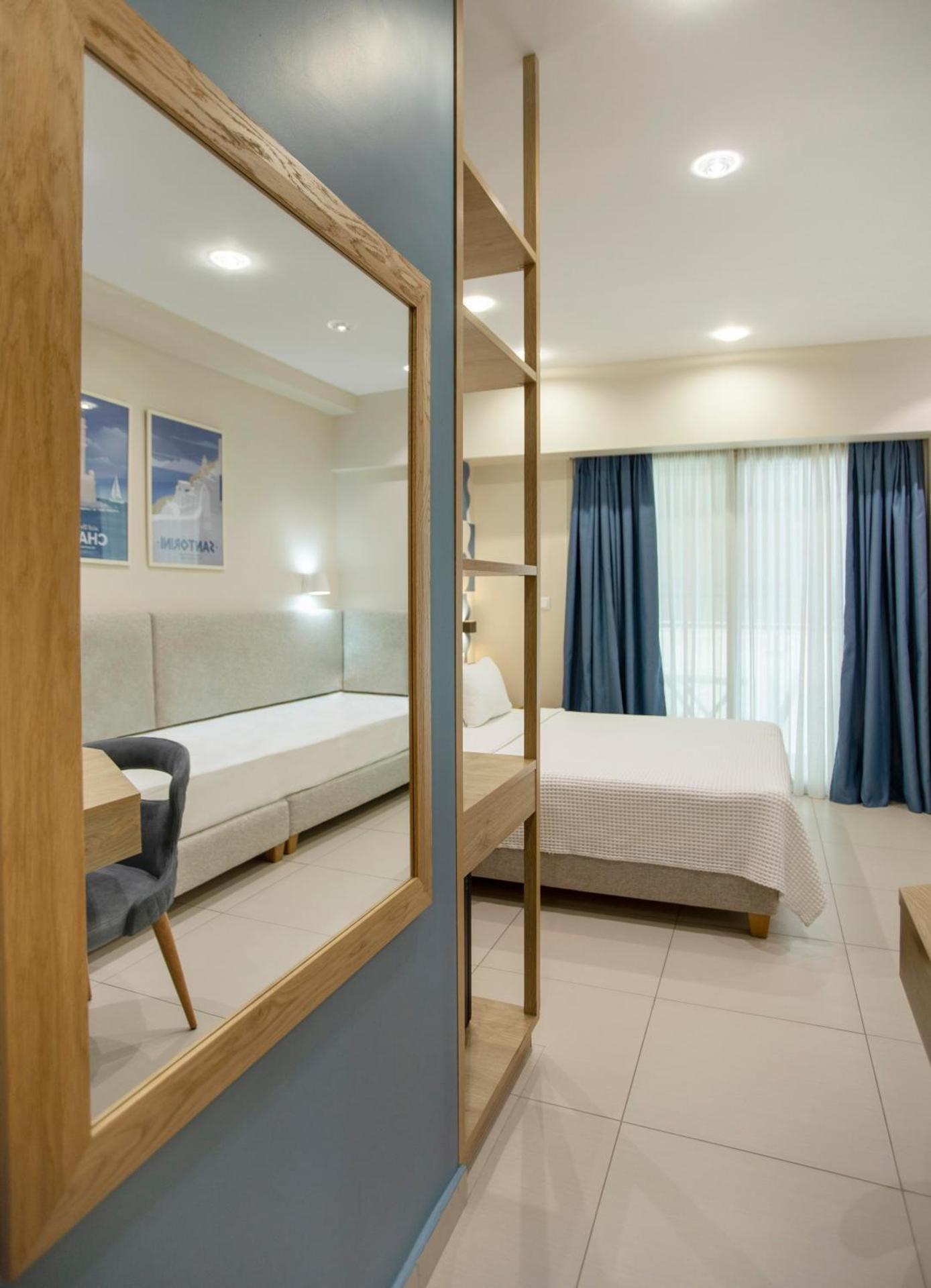 Phidias Piraeus Hotel - Photo 96