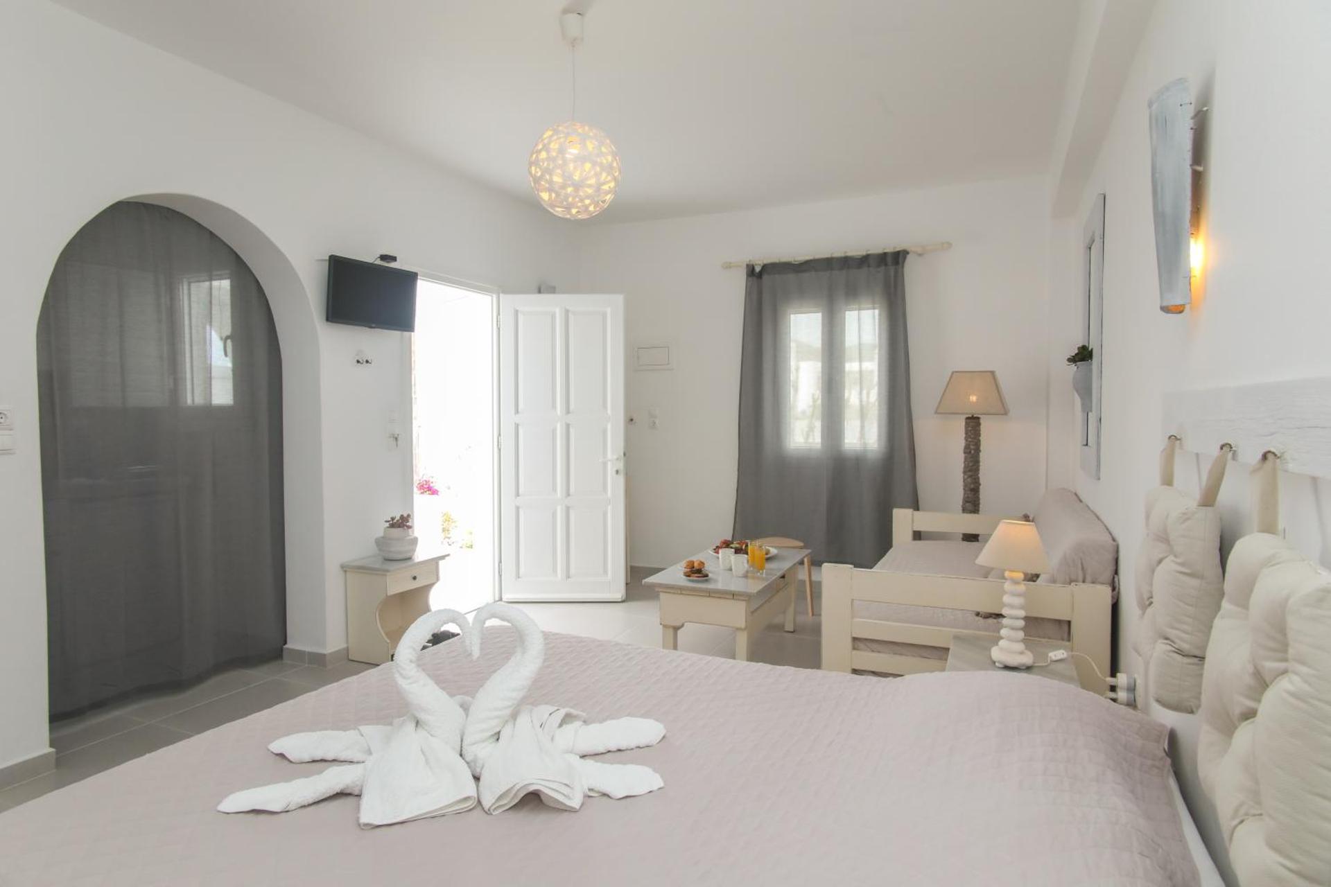 Diplos Studios - Photo 29