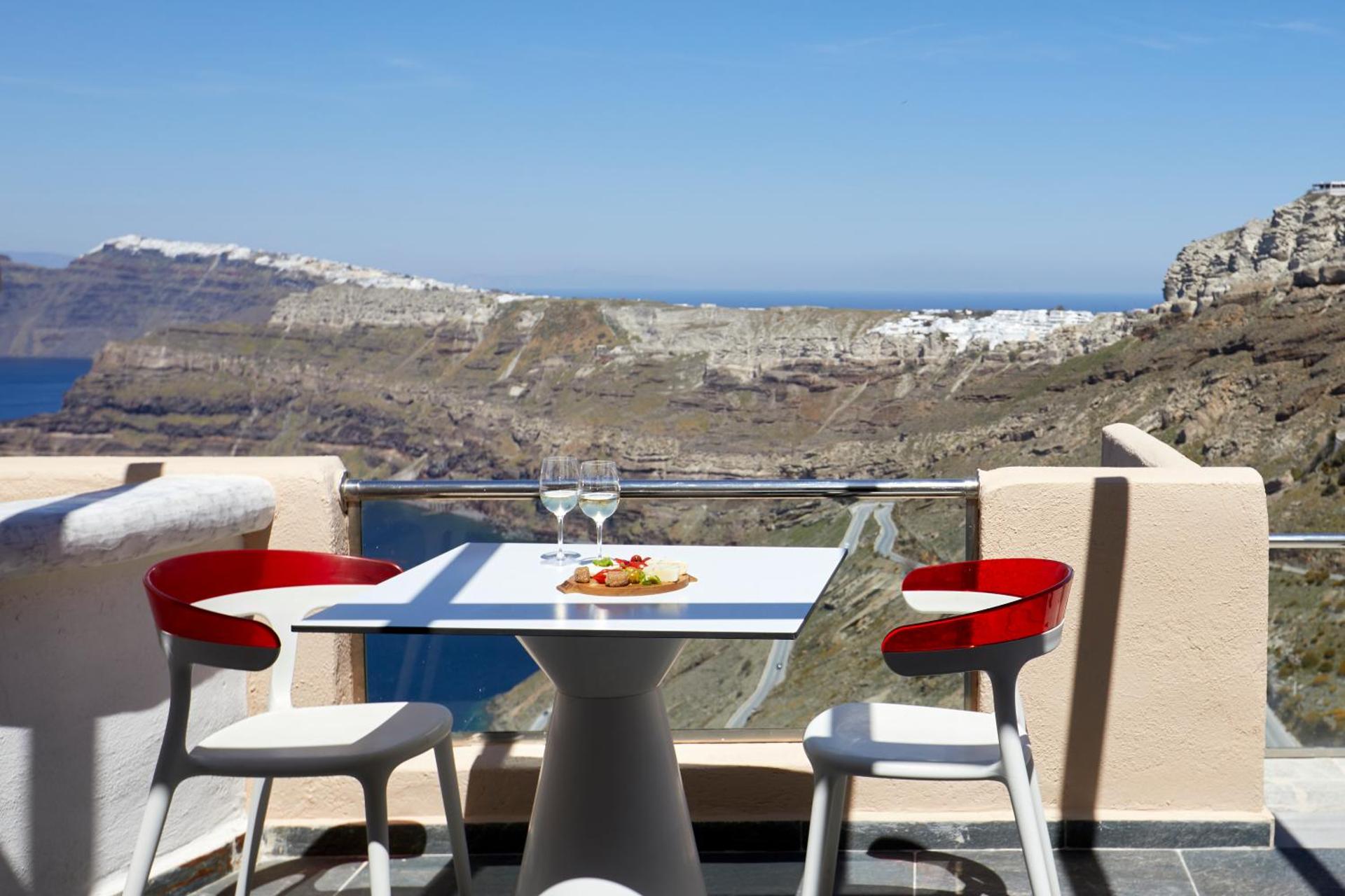 Suites of the Gods Cave Spa Hotel - Photo 86