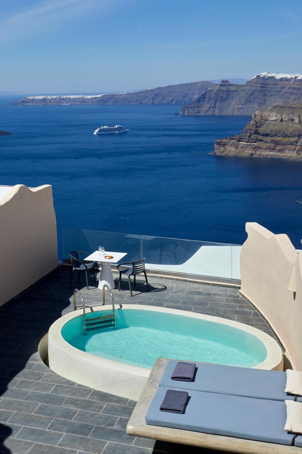 Suites of the Gods Cave Spa Hotel - Photo 24