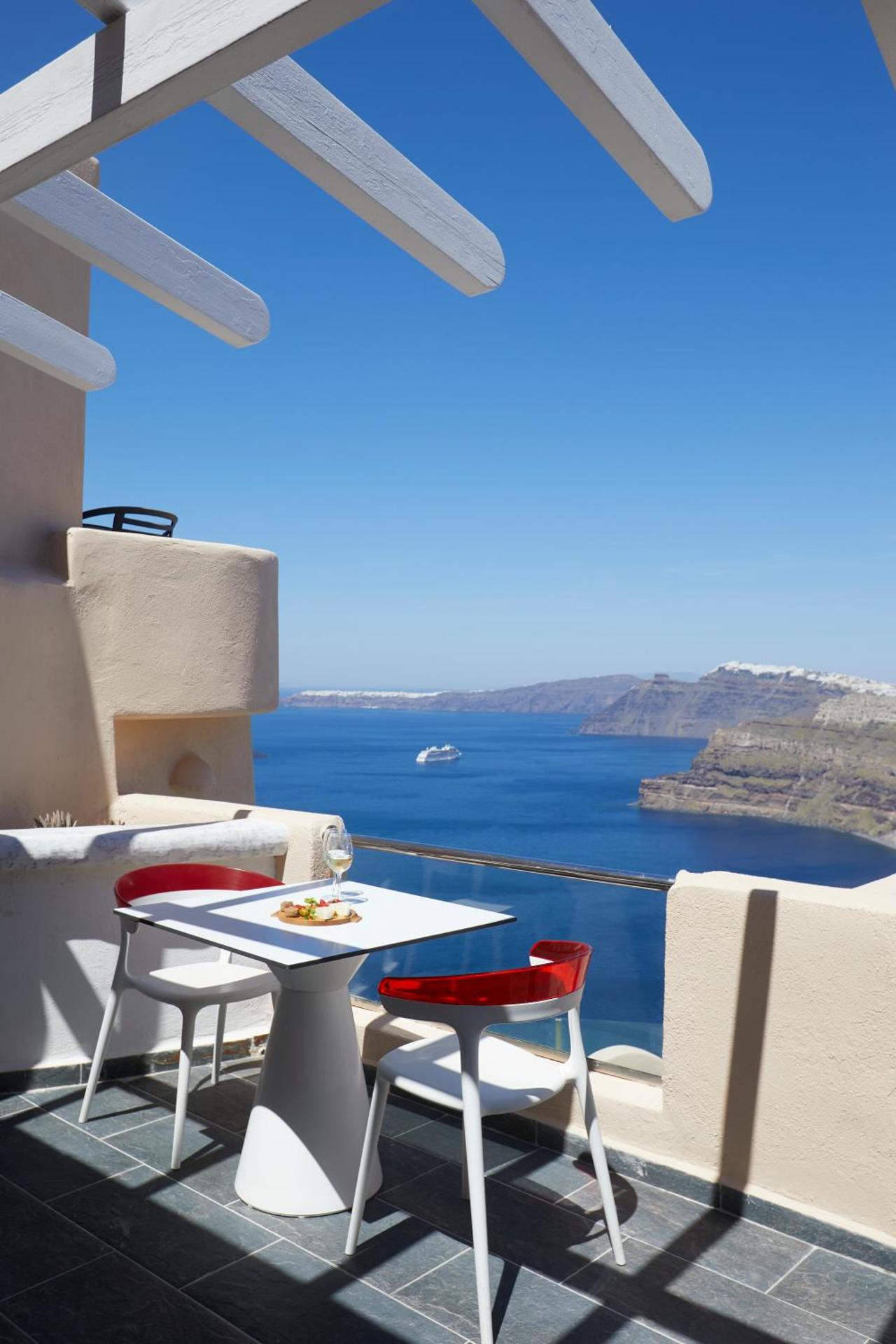 Suites of the Gods Cave Spa Hotel - Photo 91