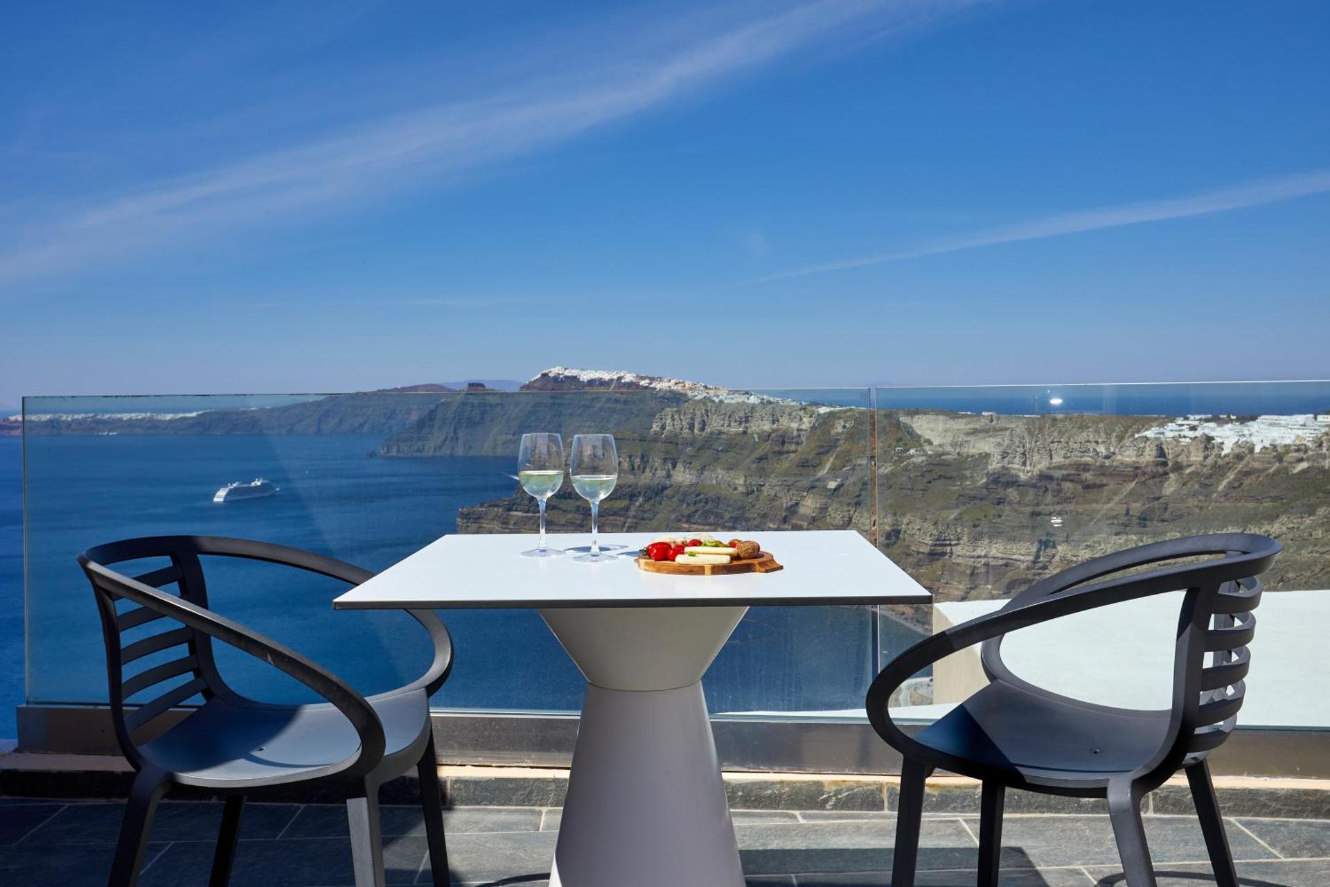 Suites of the Gods Cave Spa Hotel - Photo 30