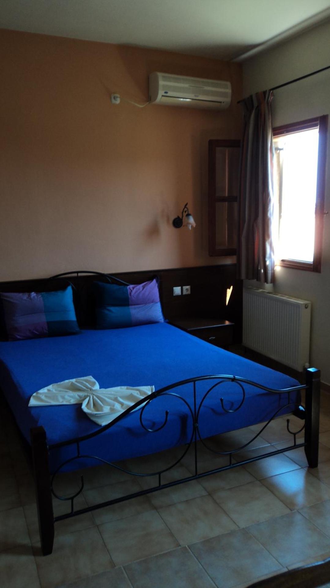 Minos Pension - Photo 11