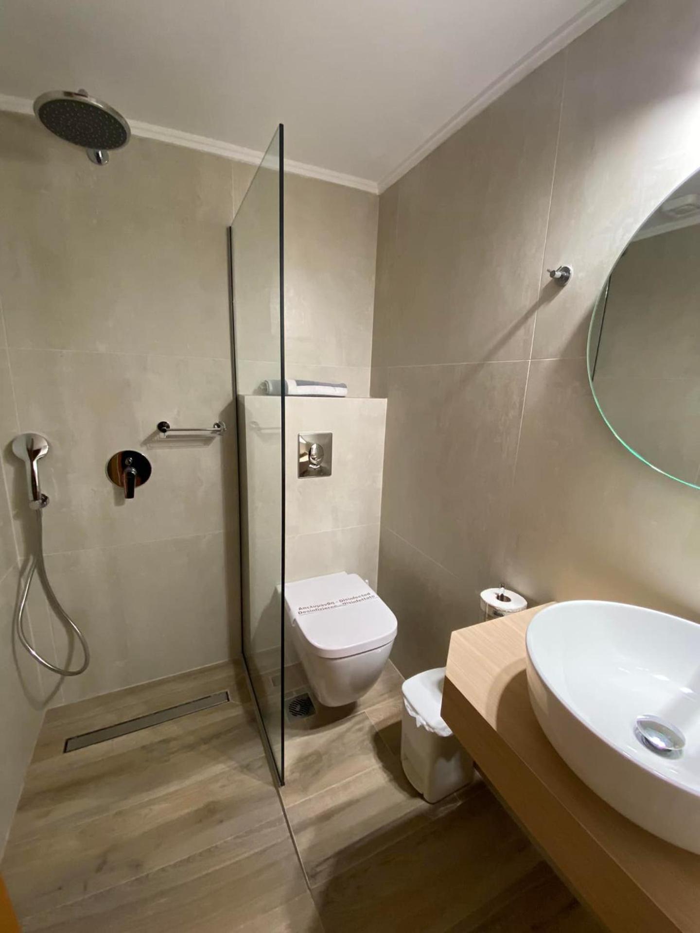 Castro Hotel - Photo 39