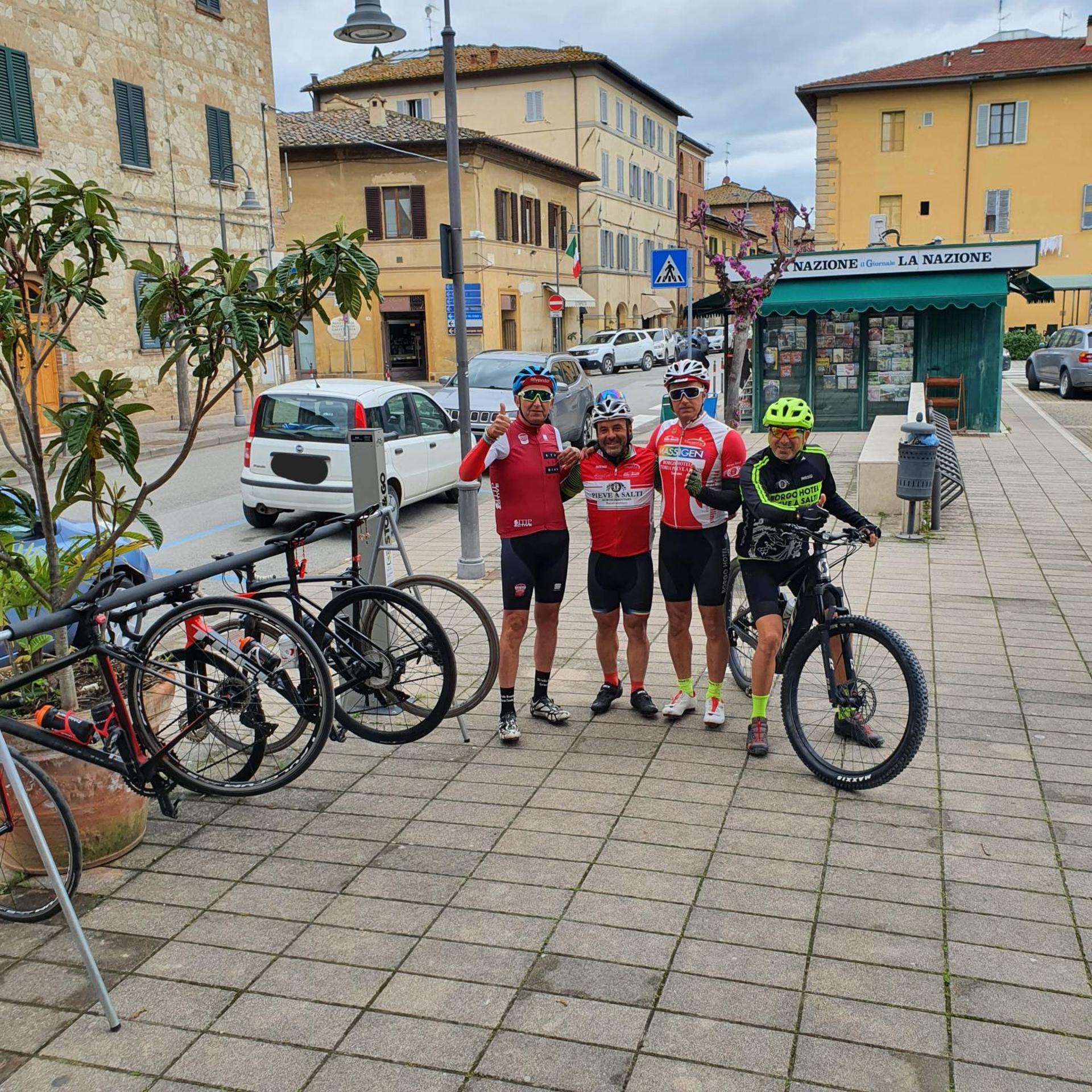 Hotel Ghibellino - Photo 11