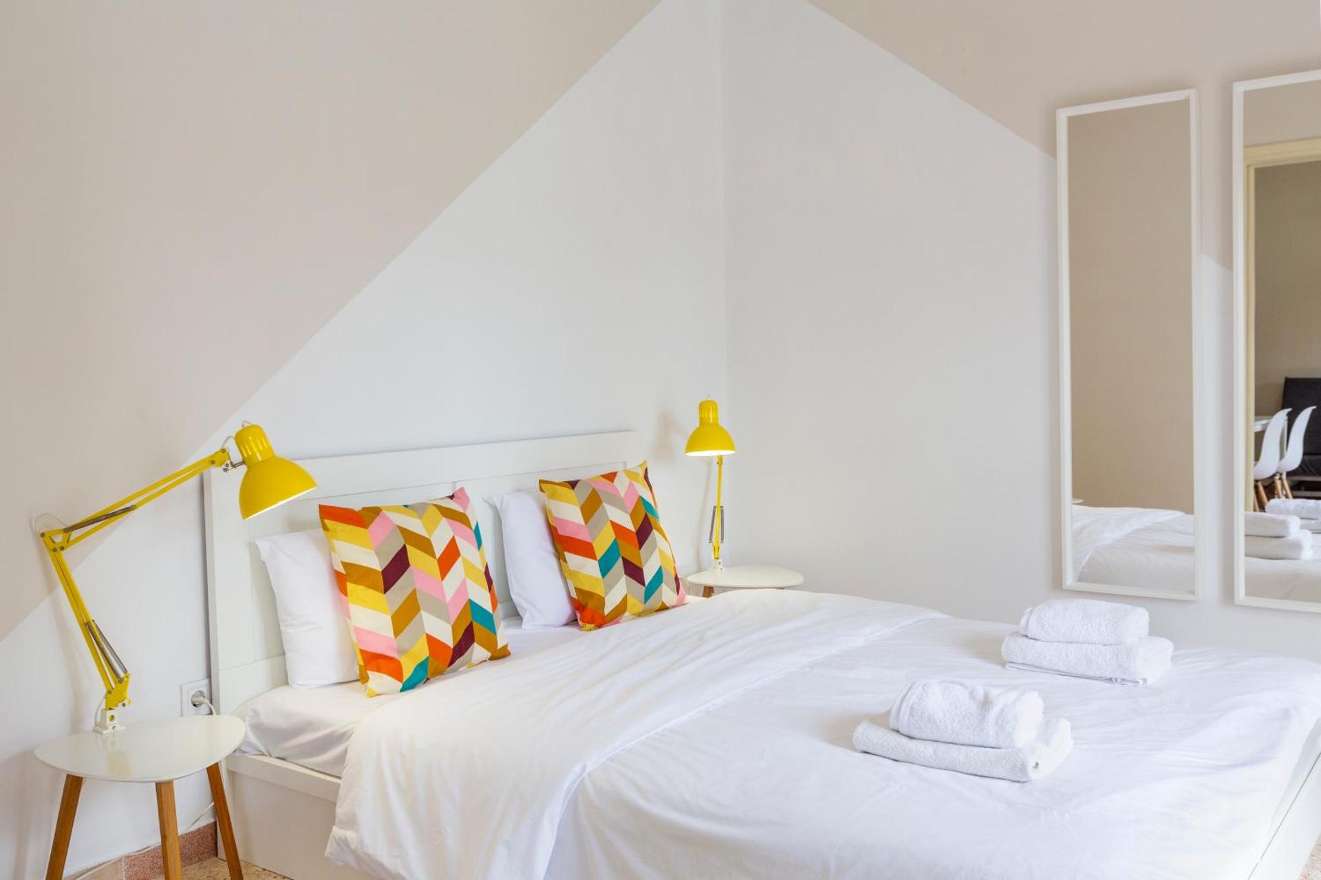 Psirri Place economy apartments centrally located - Photo 20