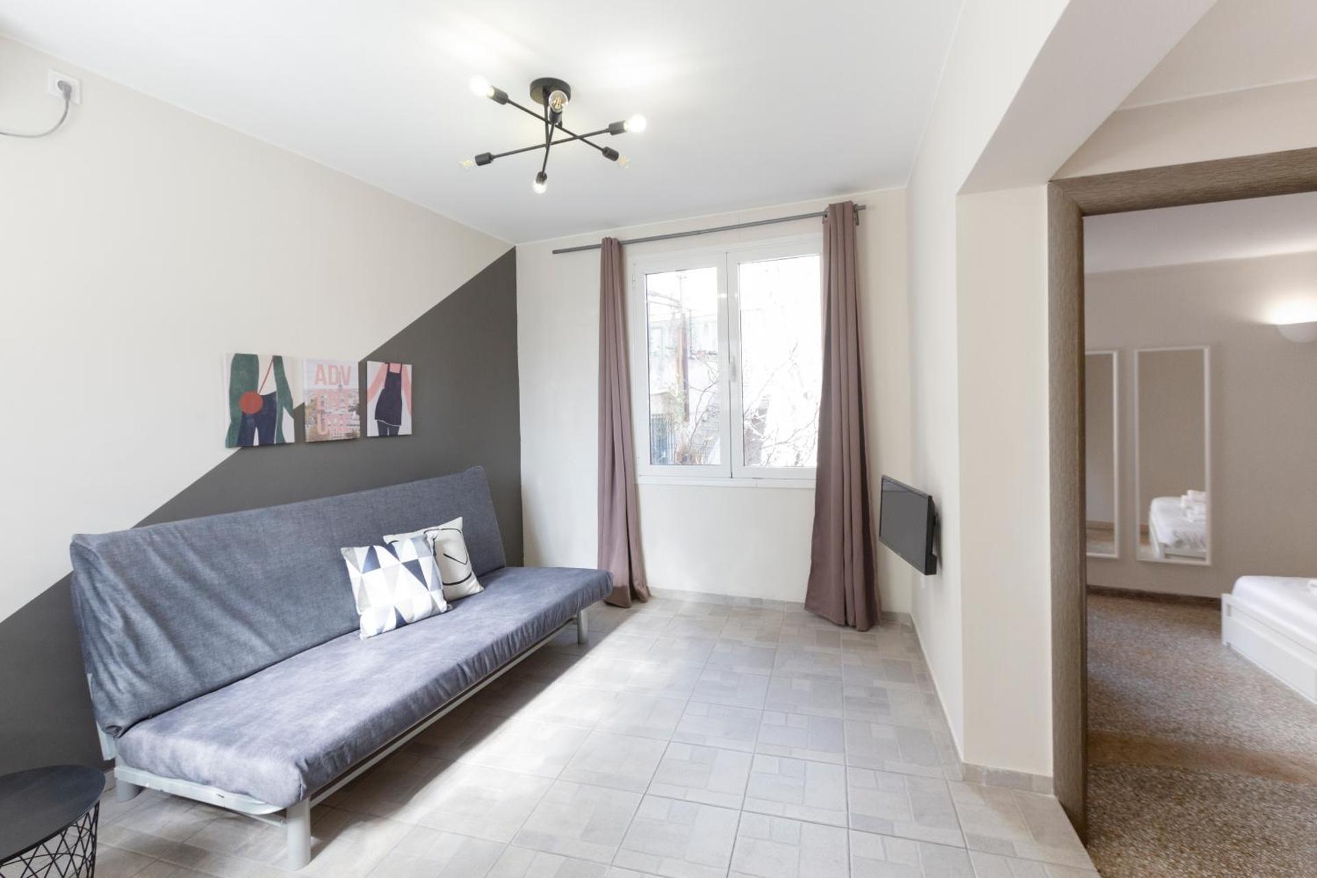 Psirri Place economy apartments centrally located - Photo 27