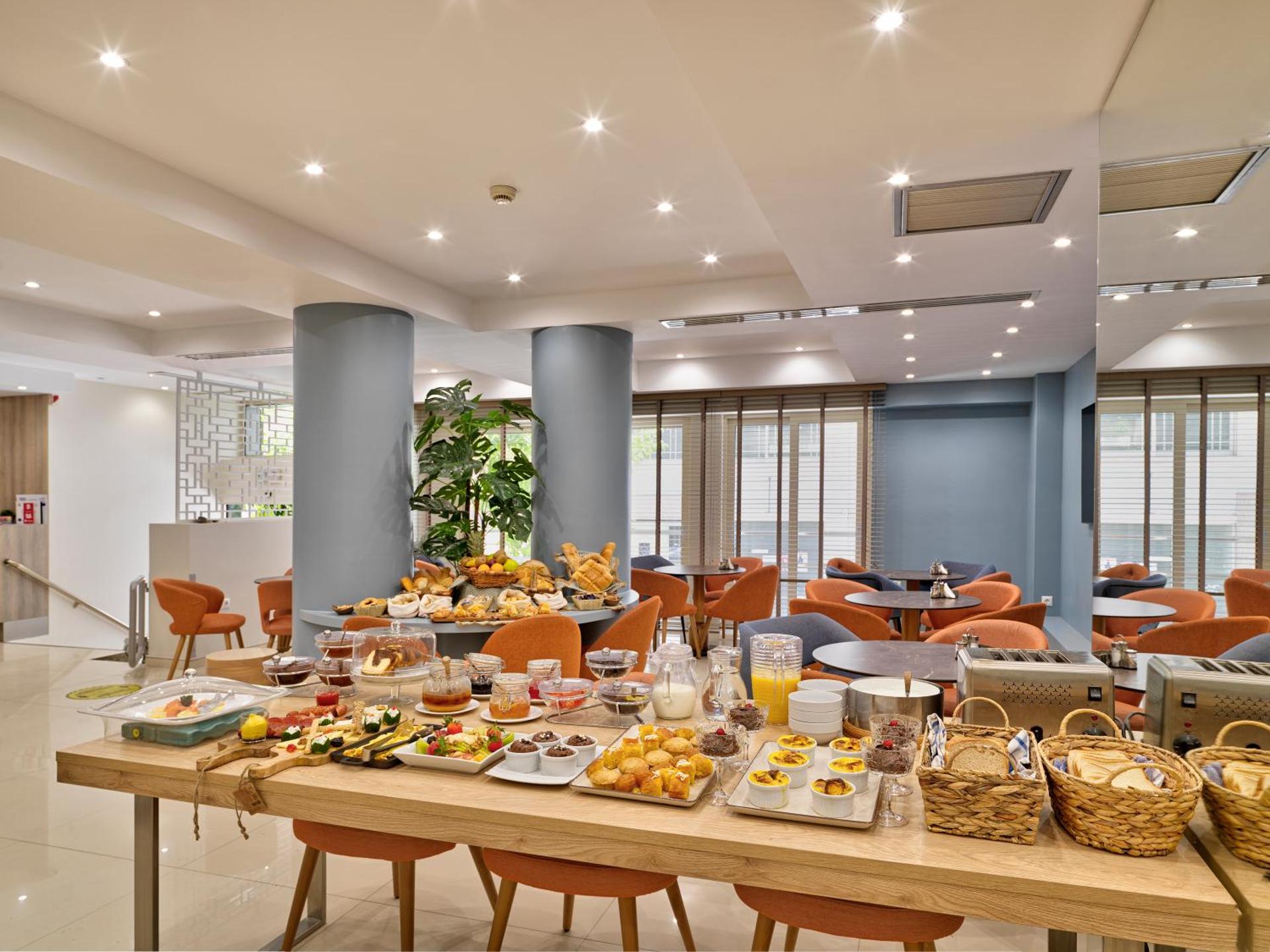 Phidias Piraeus Hotel - Photo 25