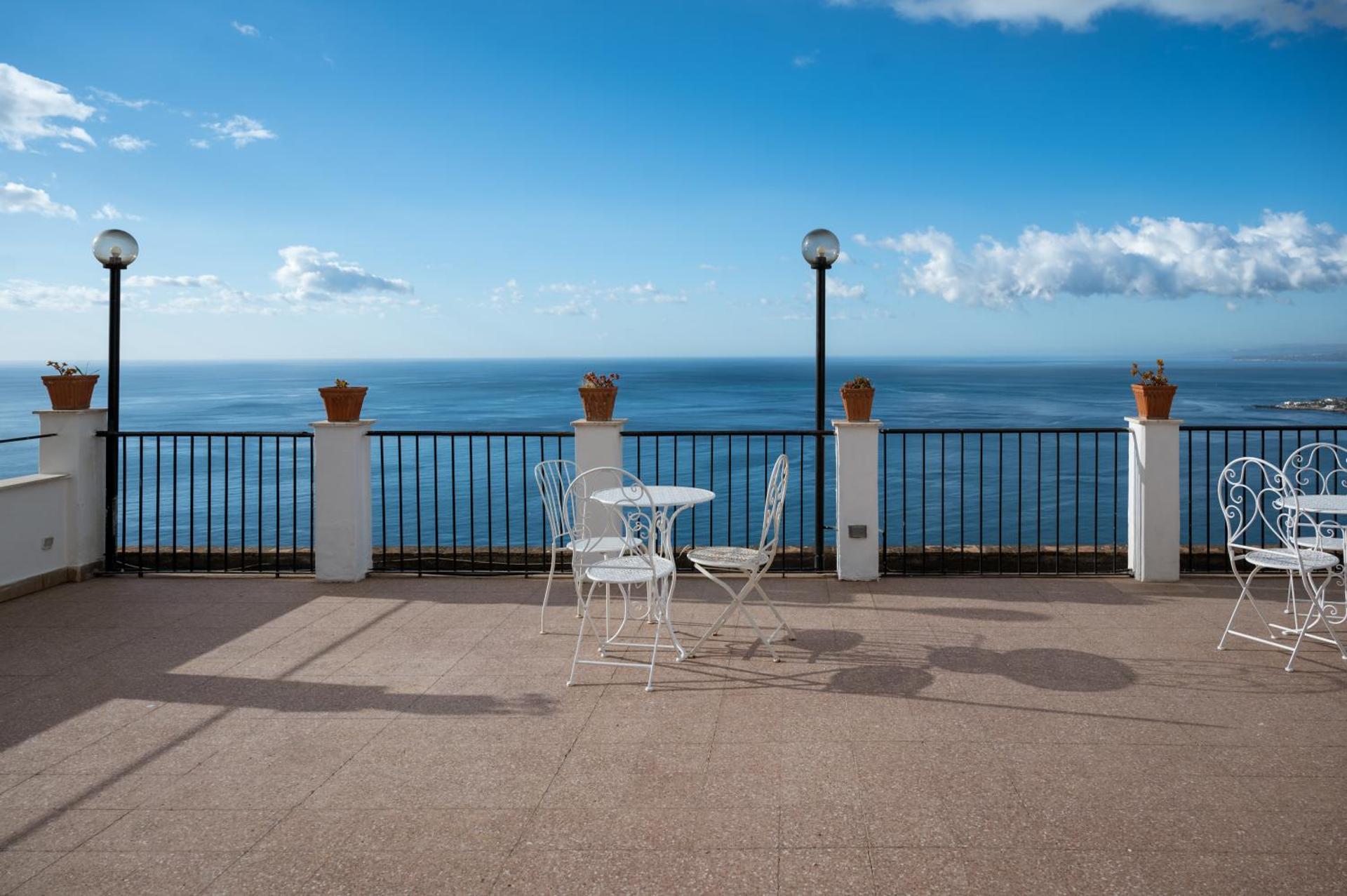 Hotel Elios Tao - Photo 250