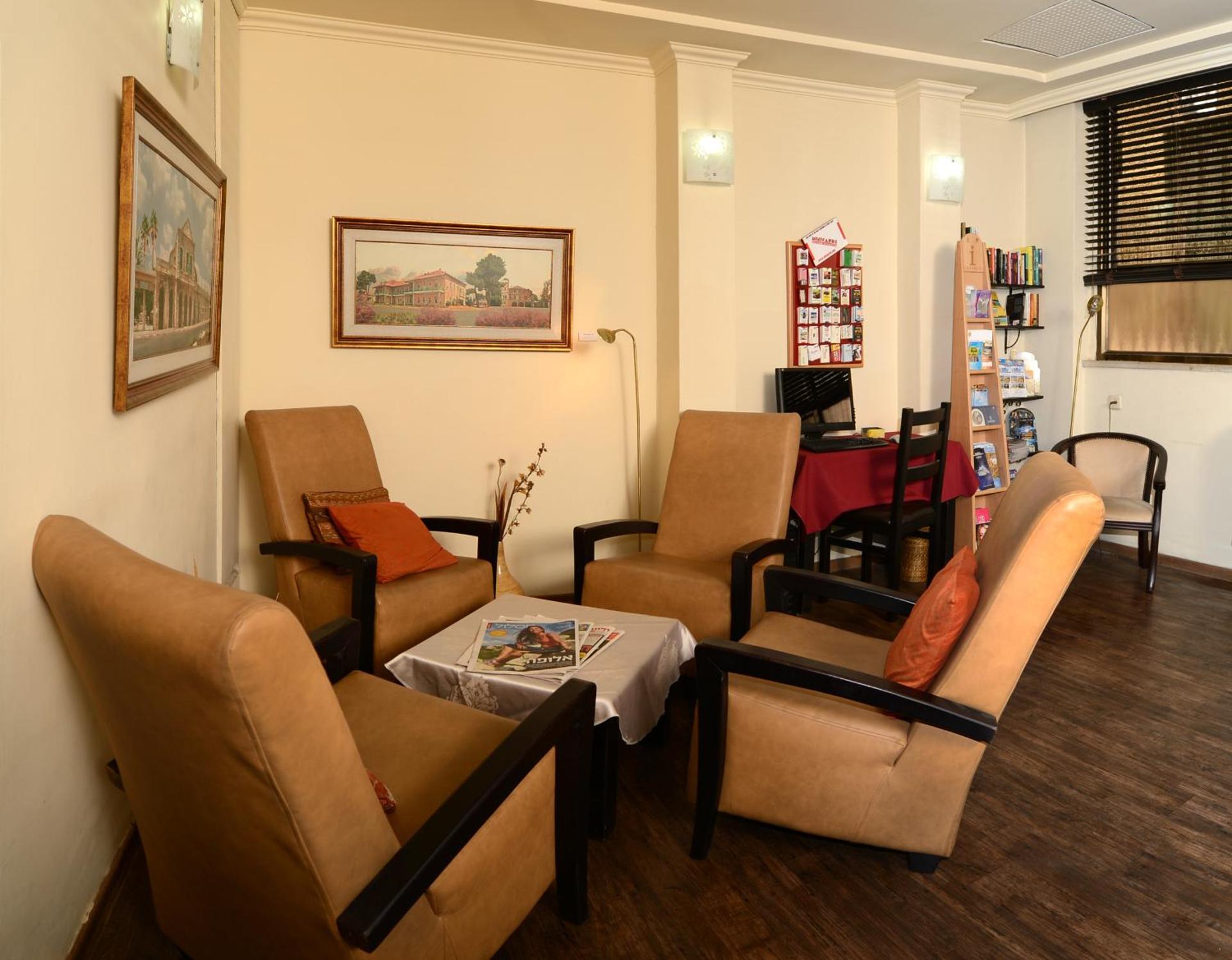 A Little House In Rechavia - Photo 41